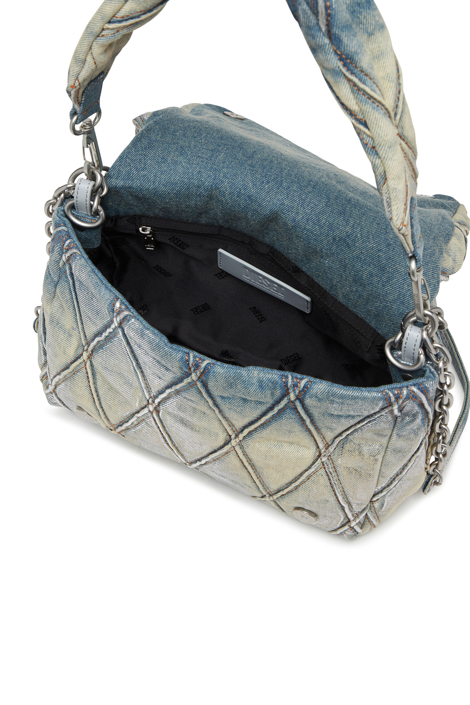 Diesel - CHARM-D SHOULDER M, Charm-D M-Sac à bandoulière en denim matelassé effet métallisé Femme in Bleu - 4