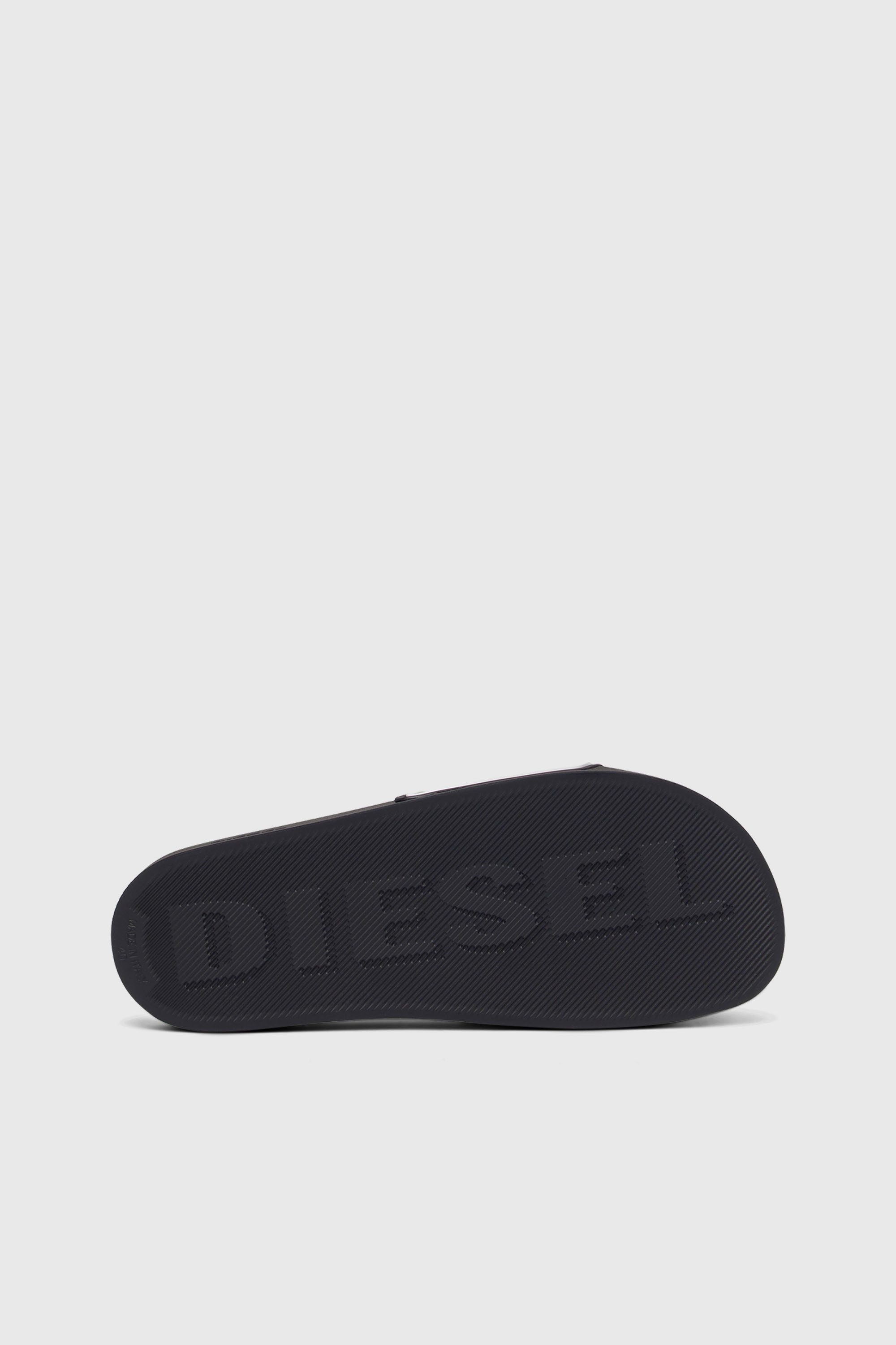 Diesel - SA-MAYEMI CC W, Sa-Mayemi-Ciabatte in gomma con logo in rilievo Donna in Nero - 5