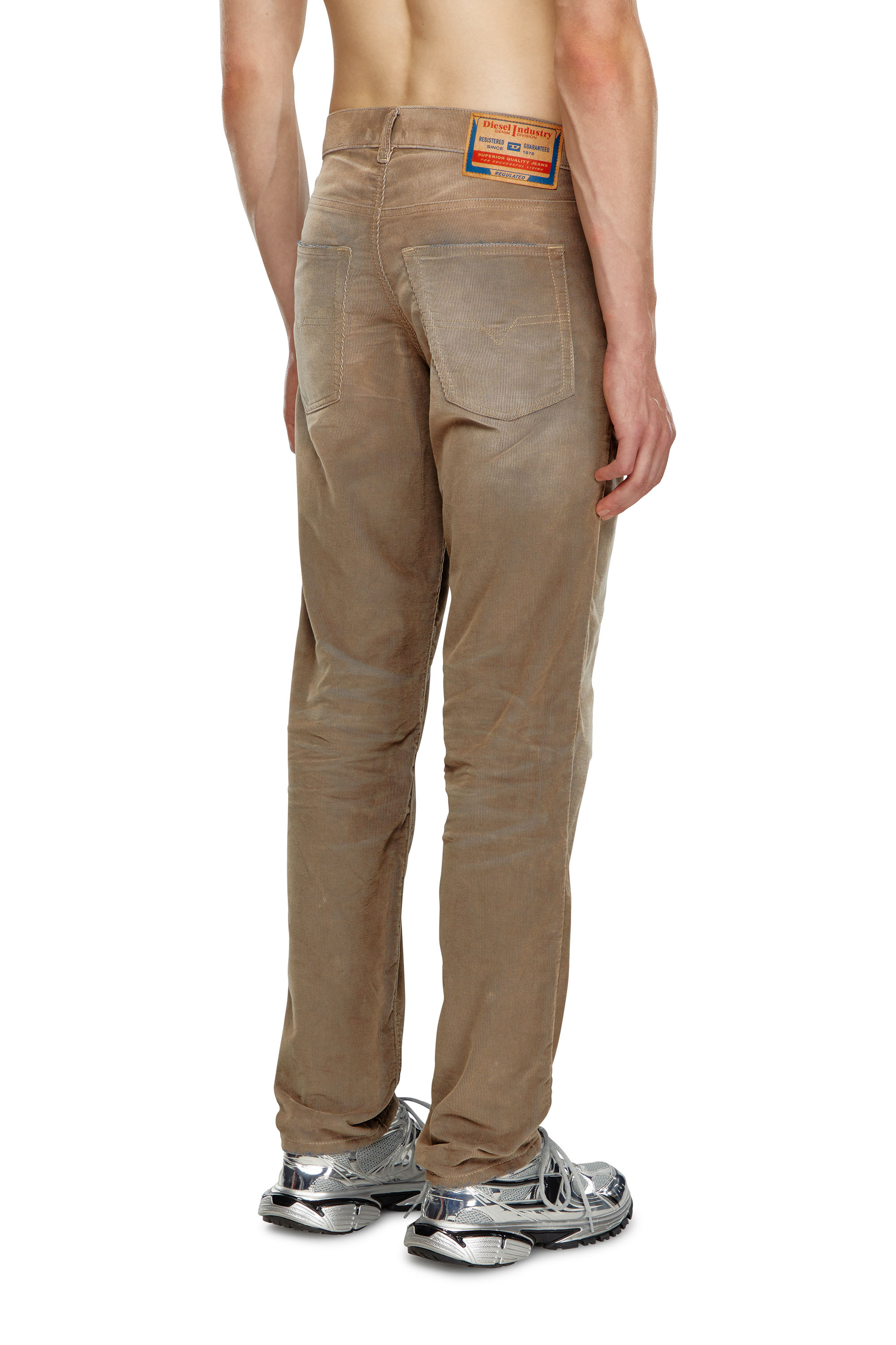 Diesel - Uomo Tapered Jeans 2023 D-Finitive 003II, Grigio - Image 3