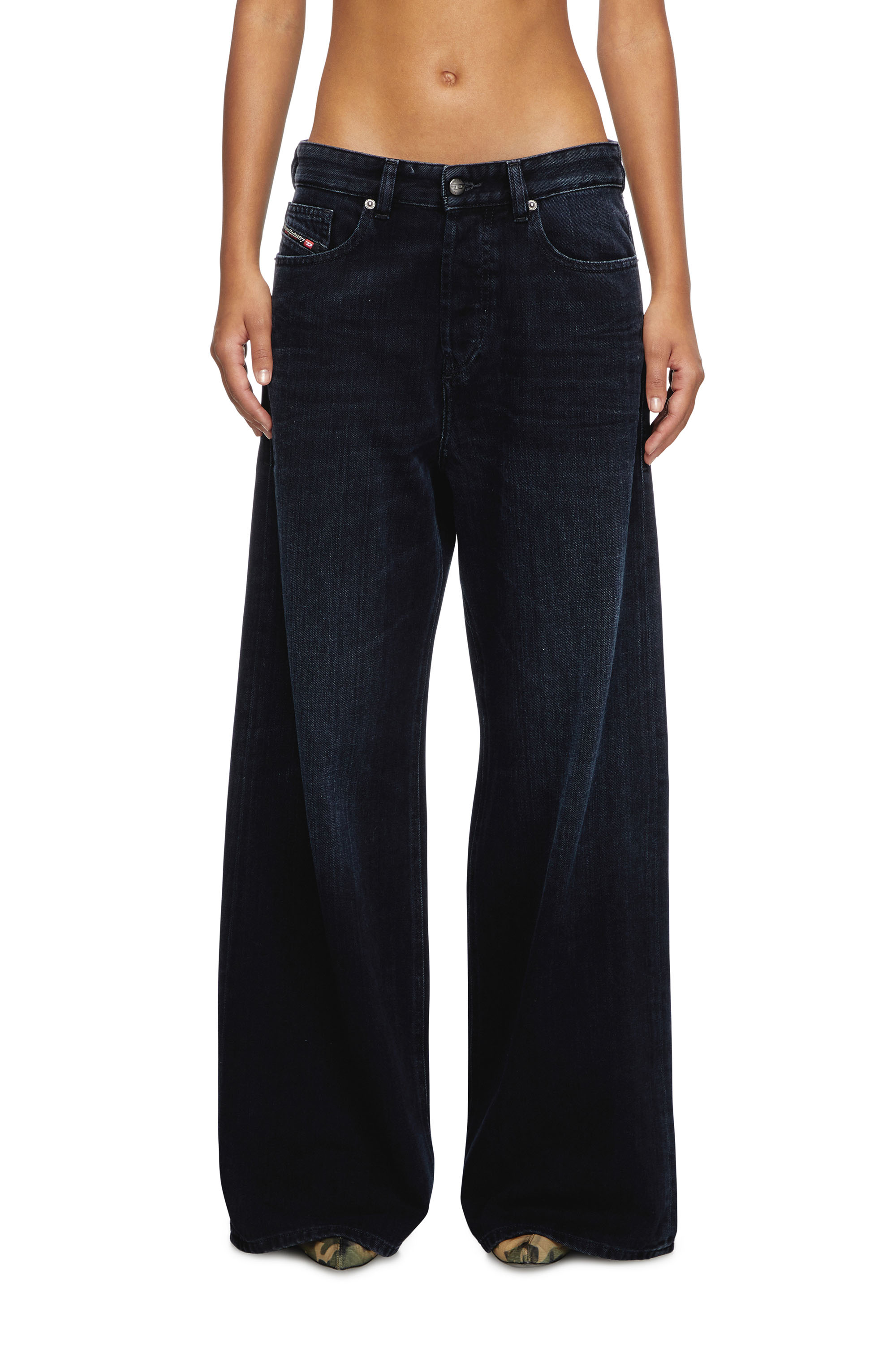 Diesel - Relaxed Jeans 1996 D-Sire 09L54 Femme, Bleu Foncé - Image 2