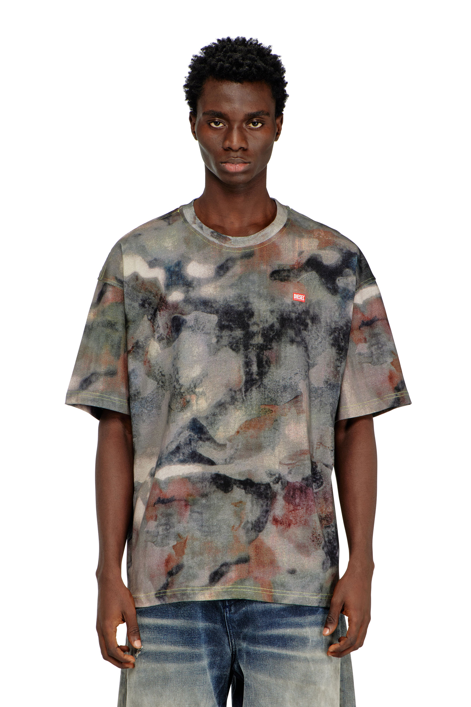 Diesel - T-BOXT-V7, T-shirt in cotone pesante con stampa camouflage Uomo in Multicolor - 1