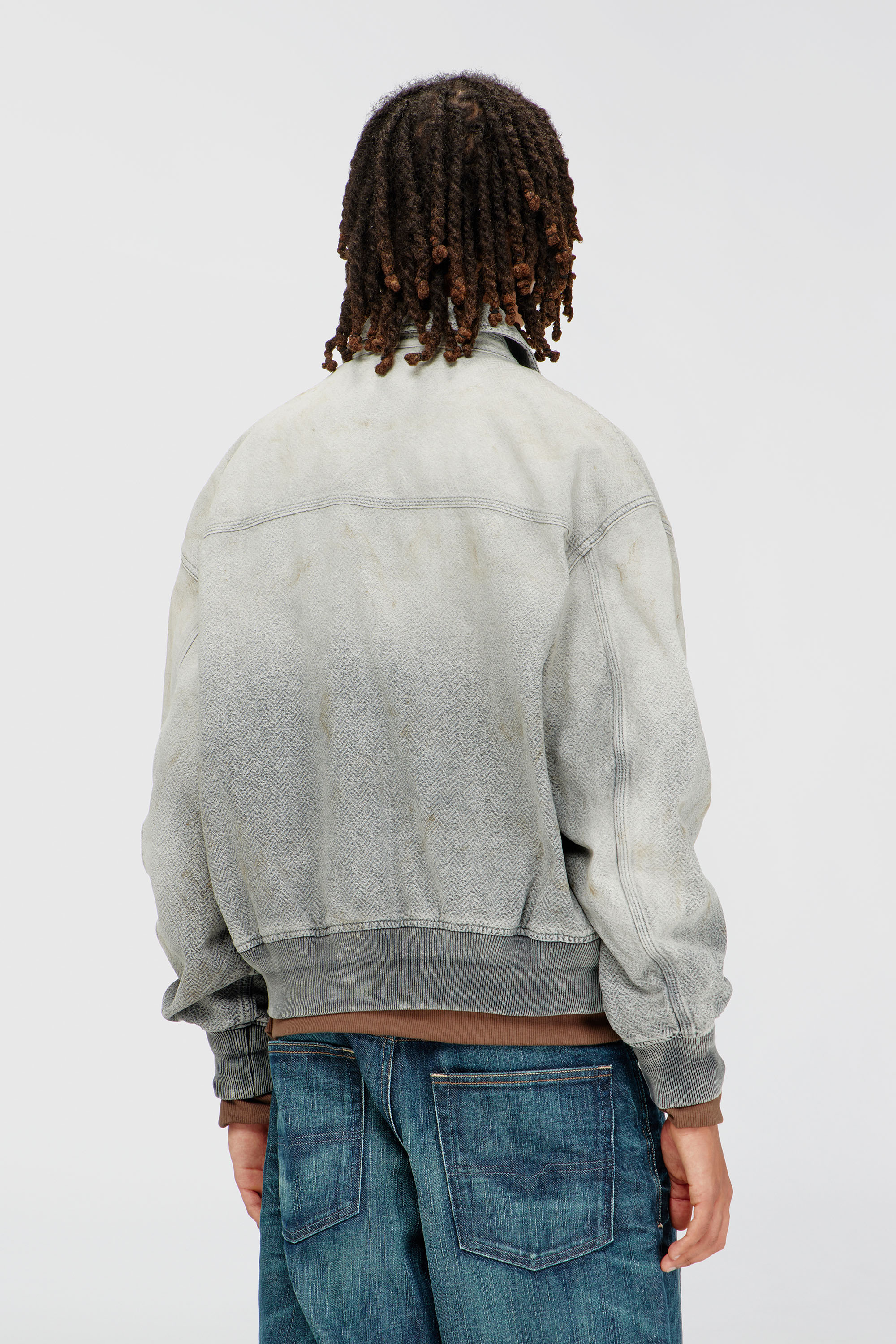 Diesel - D-KURZ, Giacca in denim a spina di pesce effetto distressed Unisex in Grigio - 4