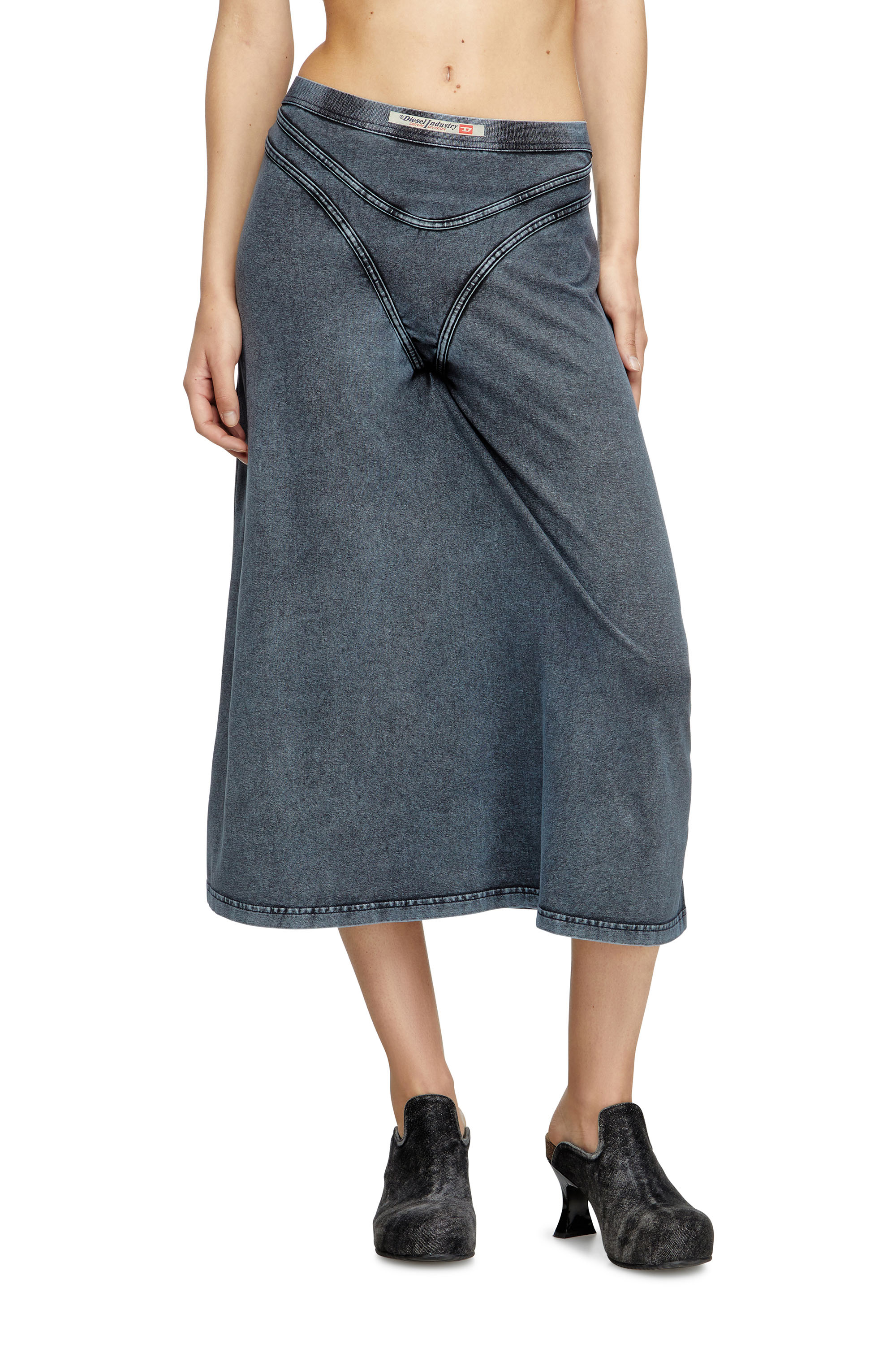 Diesel - O-ALLINE, Jupe midi en jersey effet denim Femme in Bleu - 1