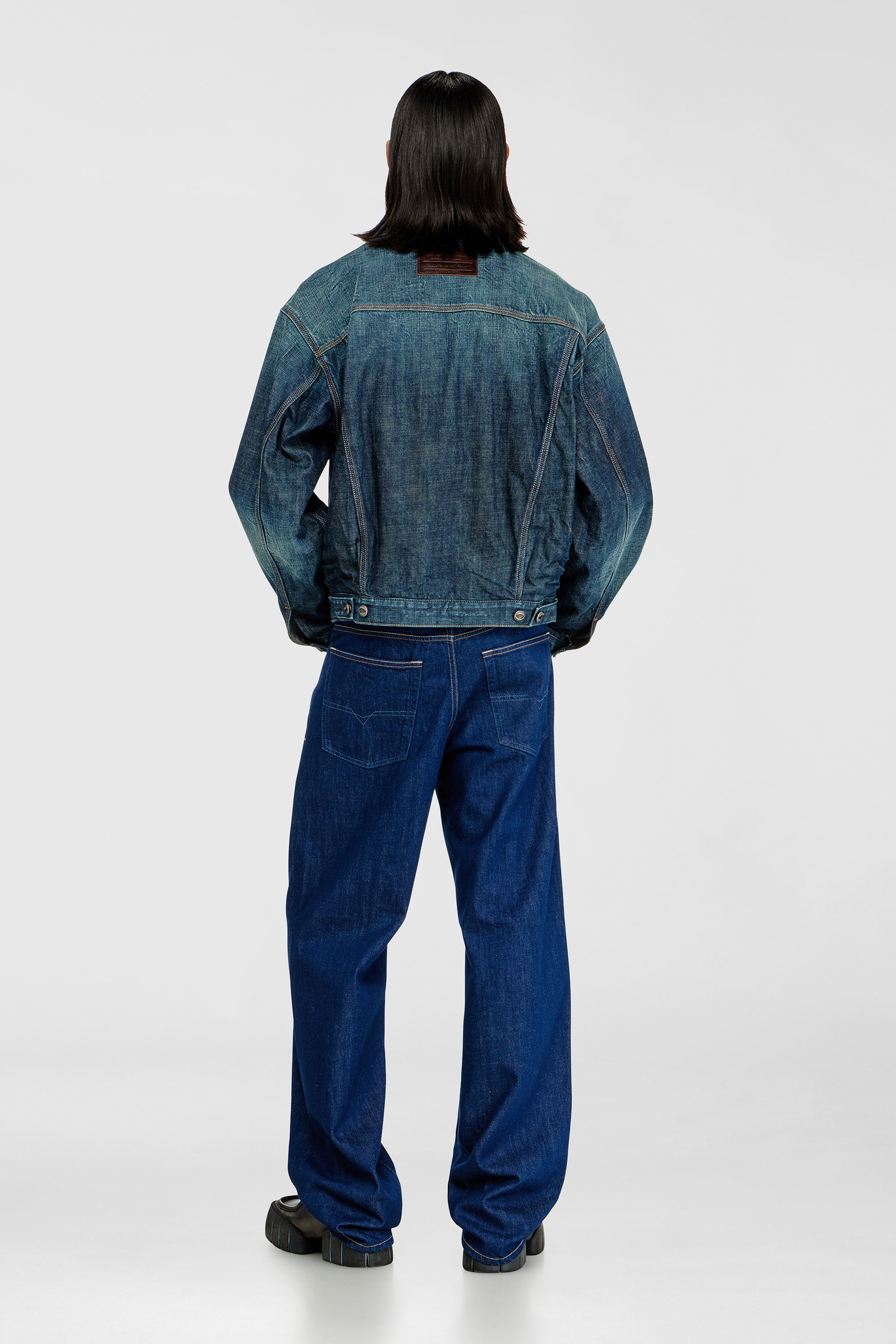 Diesel - Relaxed Jeans 2001 D-Macro 09Q09 Uomo, Blu Scuro - Image 3