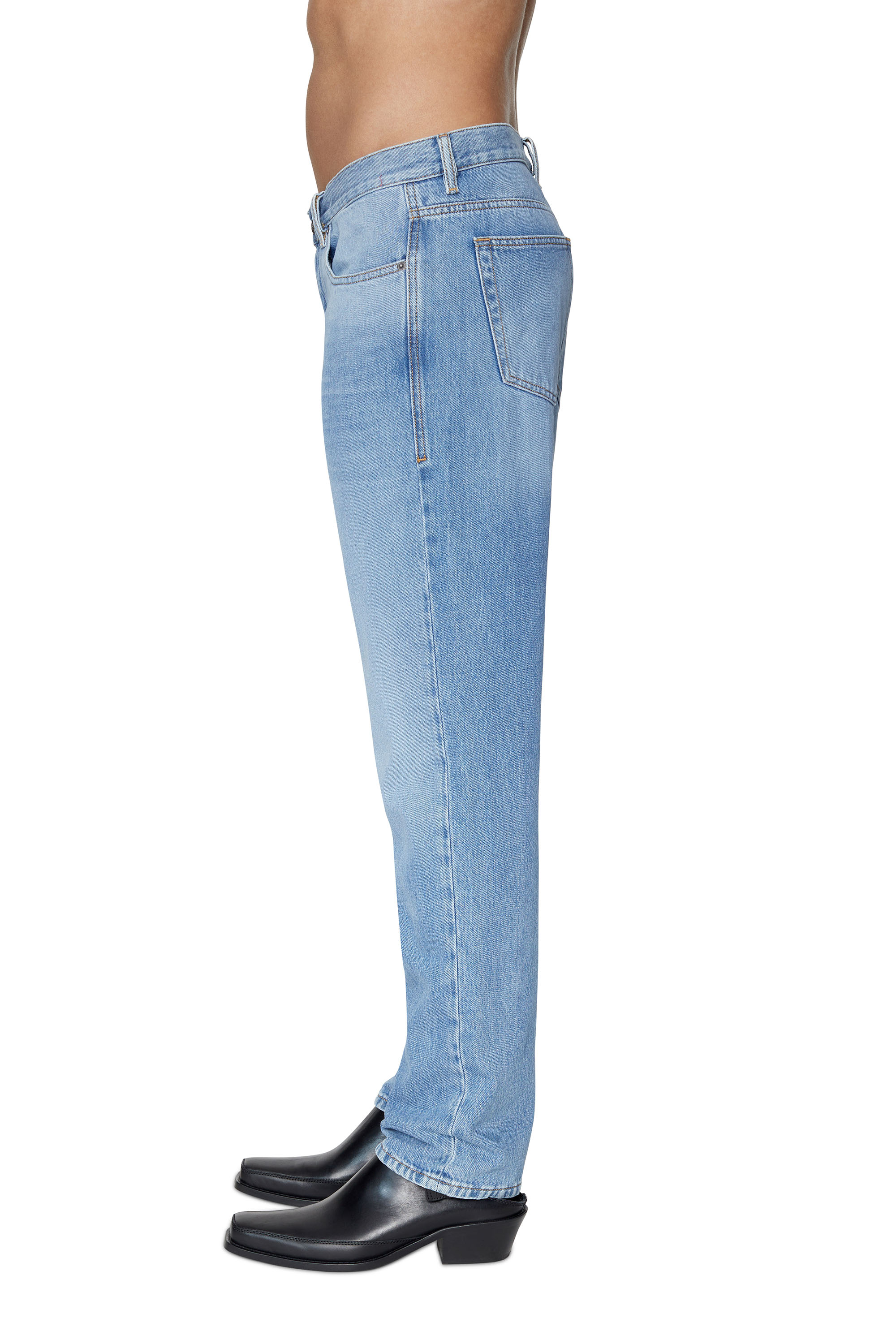 Diesel - Straight Jeans 2020 D-Viker 09C15, Bleu Clair - Image 4