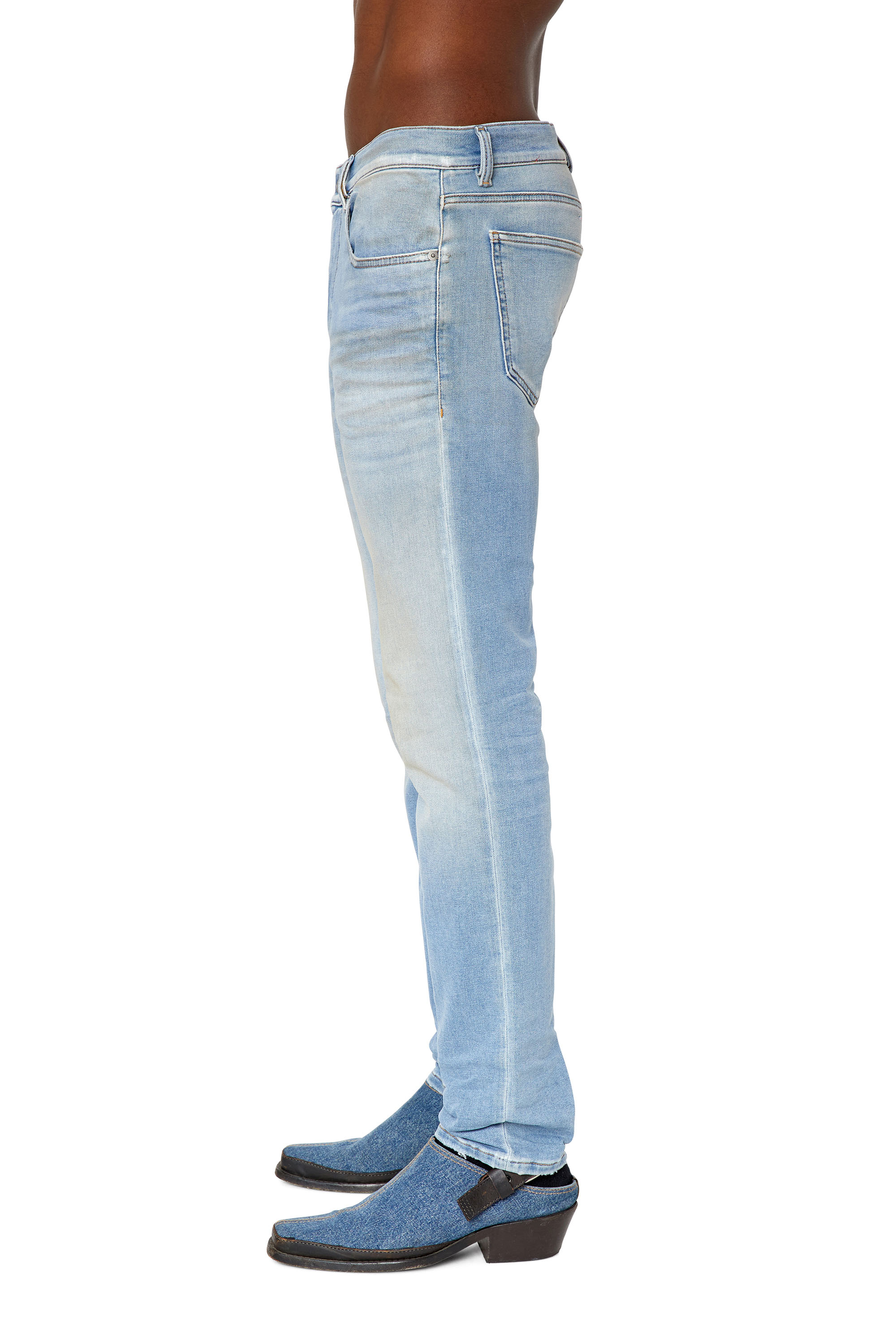 Diesel - Slim D-Strukt JoggJeans® 068CW, Blu Chiaro - Image 4