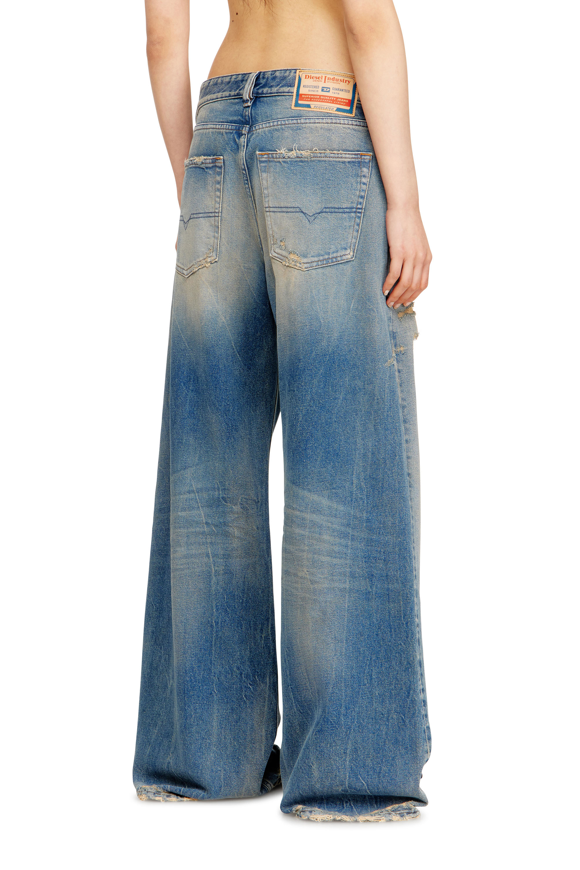 Diesel - Unisex Relaxed Jeans 1996 D-Sire 09N29, Mittelblau - 4