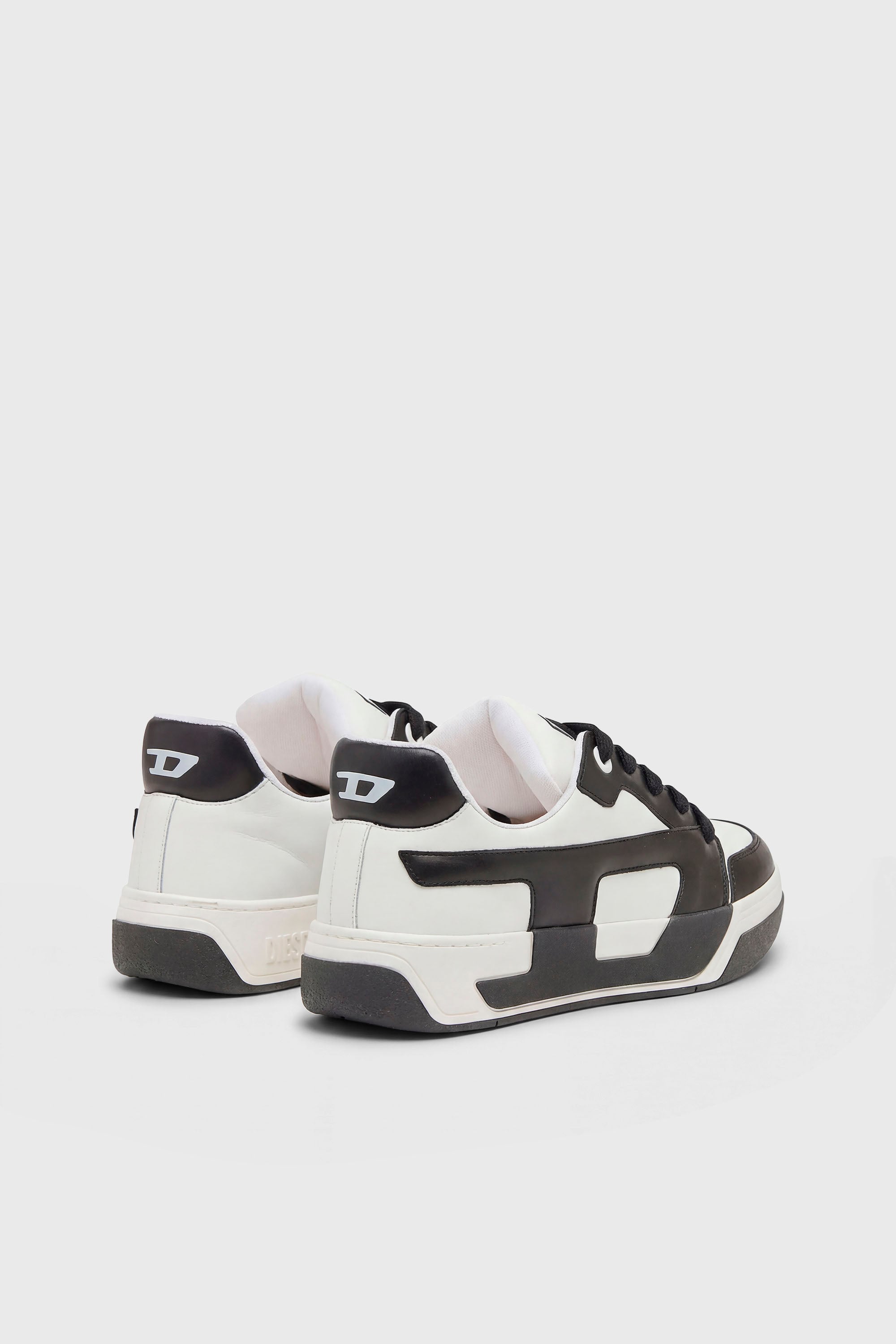 Diesel - S-D-OLLIE LOW, D-Ollie-Baskets en cuir bicolore Homme in Blanc - 3