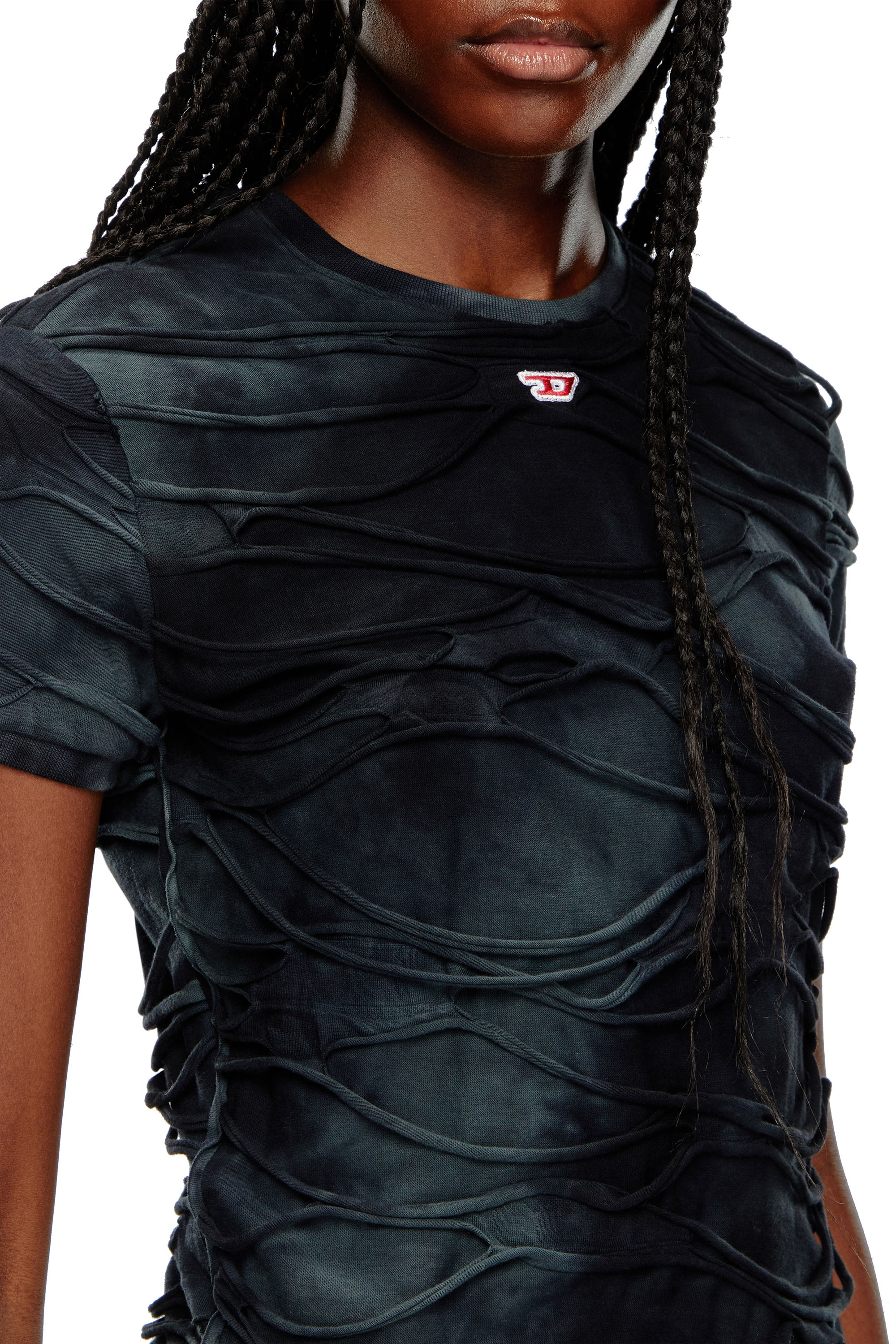 Diesel - T-UNCUTIE-LONG-P1, Donna T-shirt con fili fluttuanti in Nero - Image 5