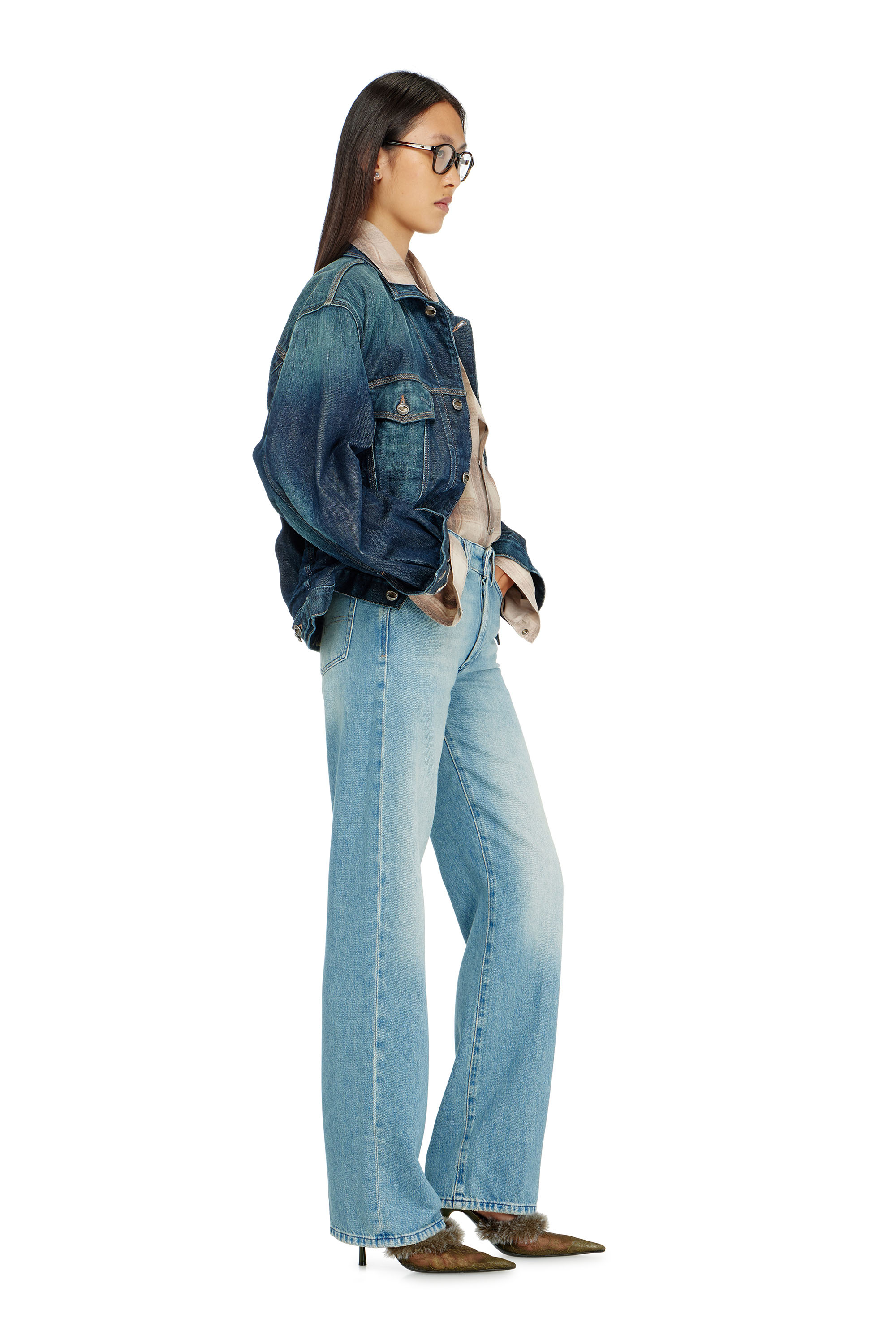Diesel - Woman's Regular Jeans 1971 D-Sent 0BEBF, Light Blue - 2