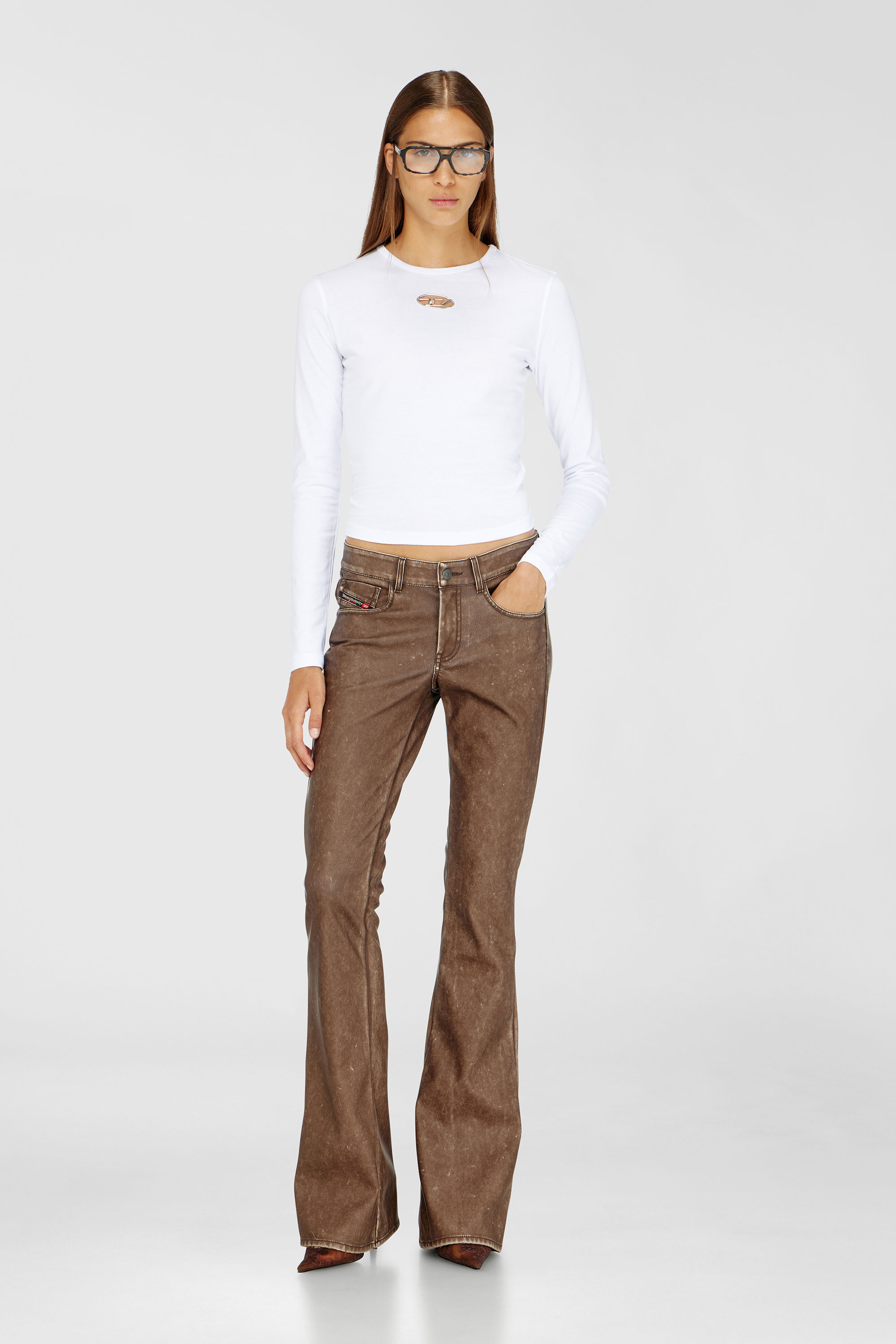 Long-sleeve top with Oval D cut-out