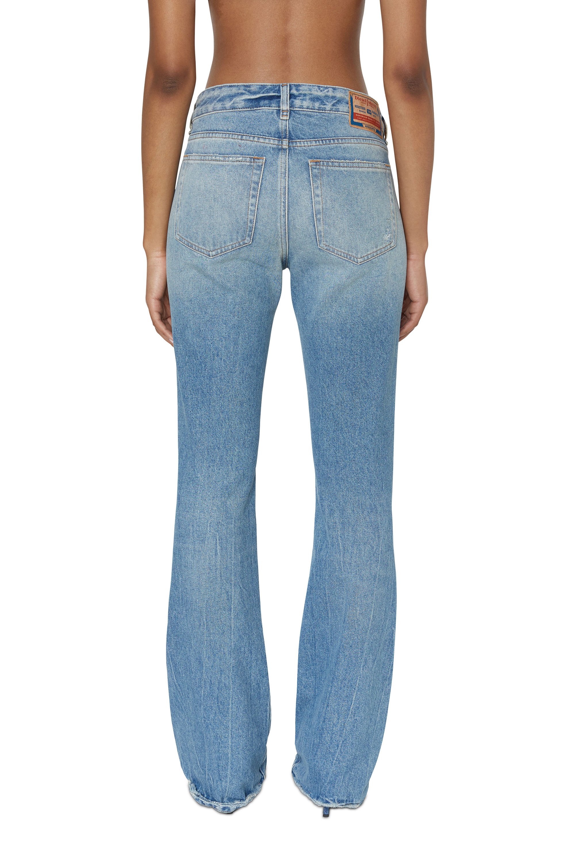 Diesel - 1969 D-EBBEY 09D98 Bootcut and Flare Jeans, Blu medio - Image 4