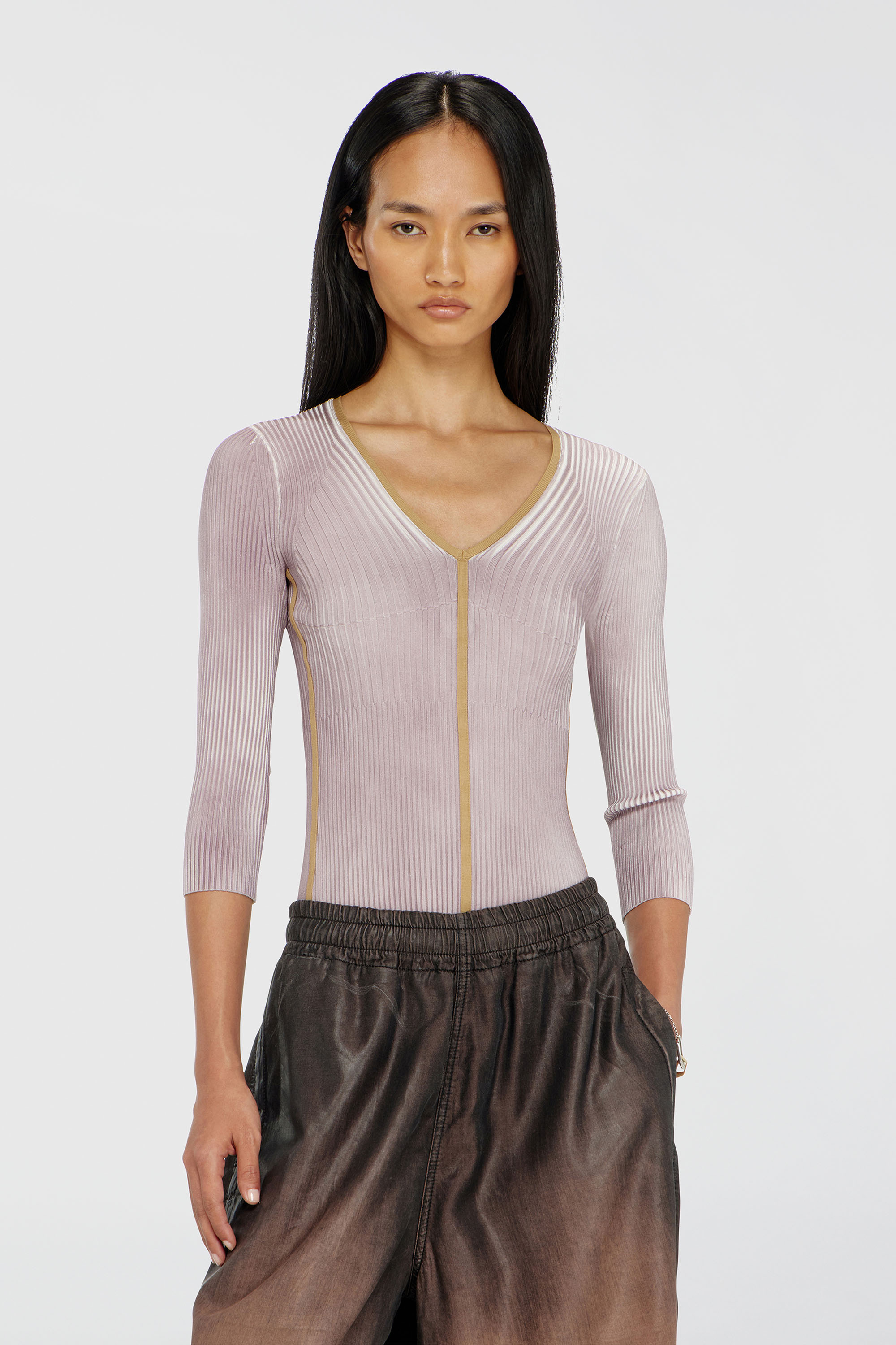Diesel - M-SARMANI, Damen Gerippter V-Ausschnitt-Pullover mit kontrastierenden Streifen in Lila - 3