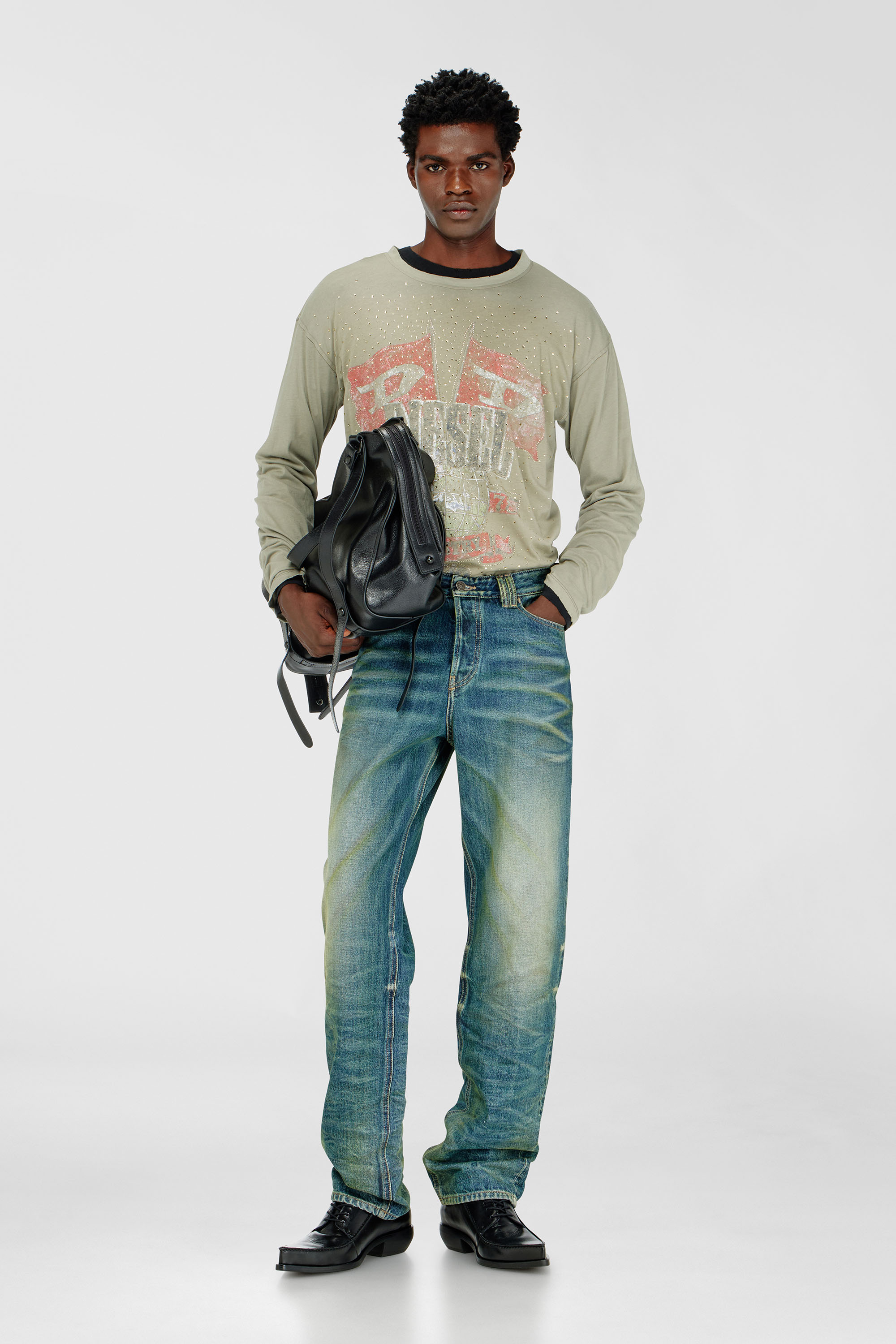 Diesel - T-GERI-LS-A, T-shirt a manica lunga con grafiche da concerto e cristalli Uomo in ToBeDefined - 1