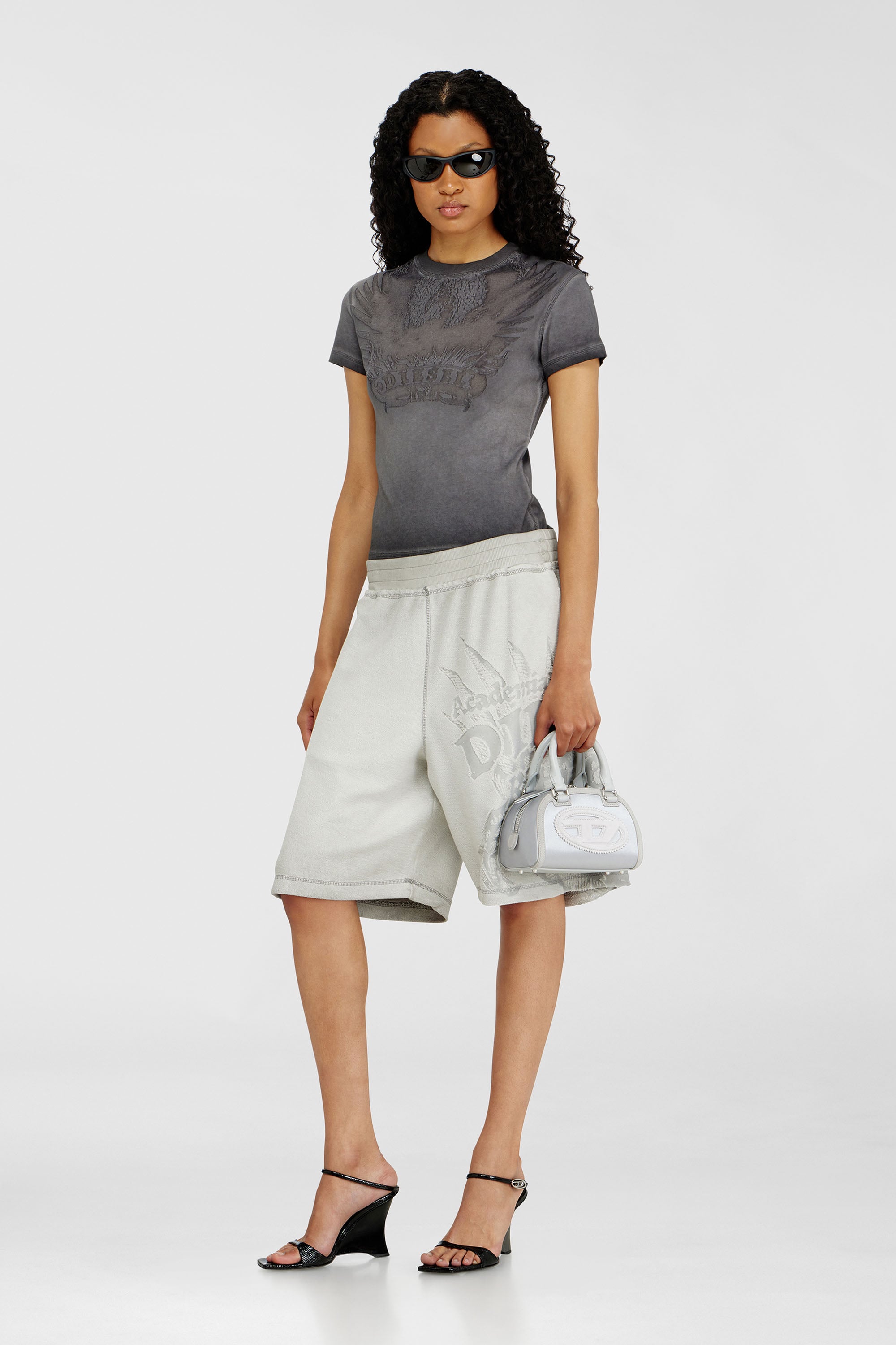 Diesel - 1DR DOME CROSSBODY, 1DR Dome - Borsa bowling piccola in raso e scamosciato Donna in Argento - 2