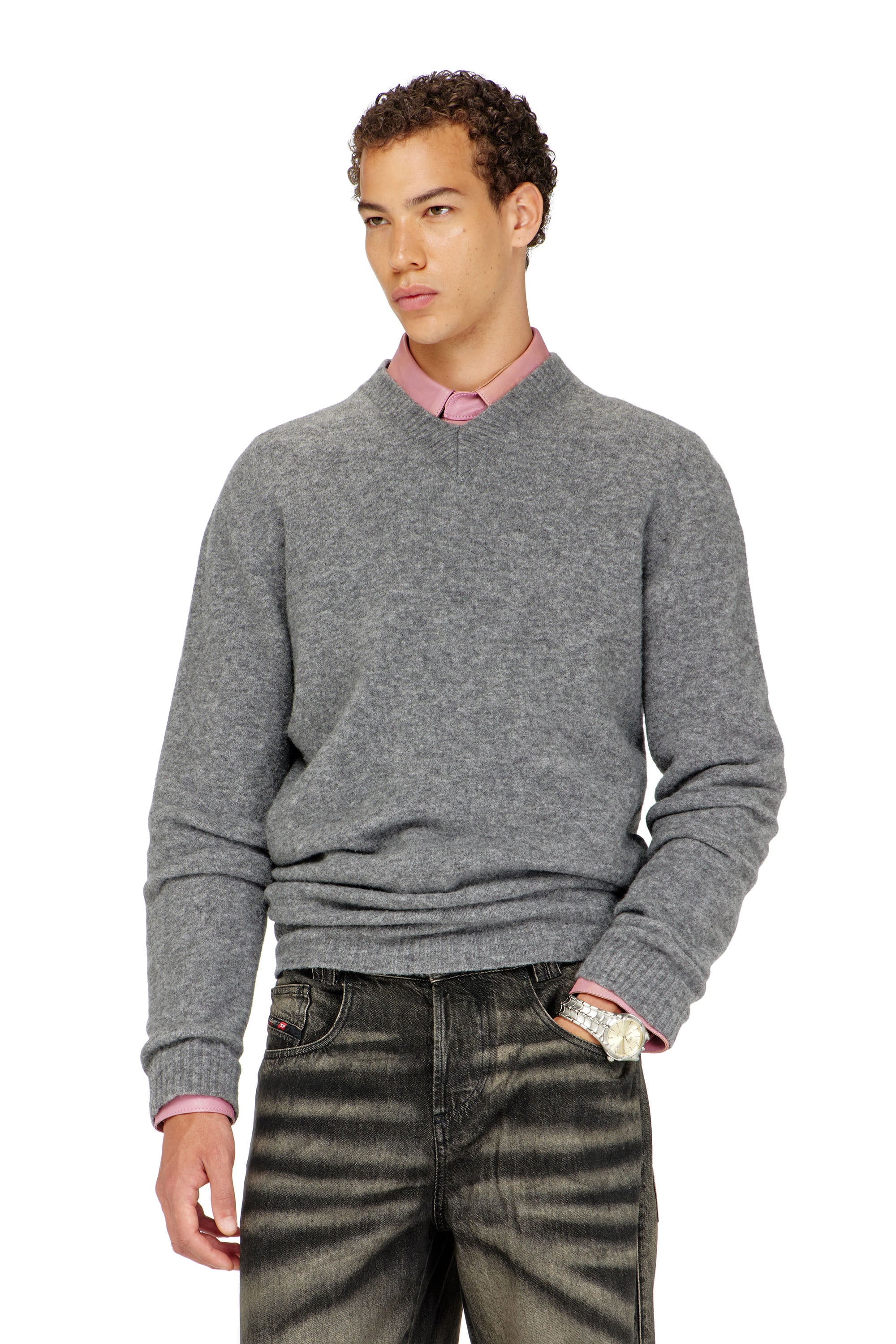 Diesel - K-ANDIE, Pull en maille foul&eacute;e froiss&eacute;e &agrave; col en V Homme in ToBeDefined - 1
