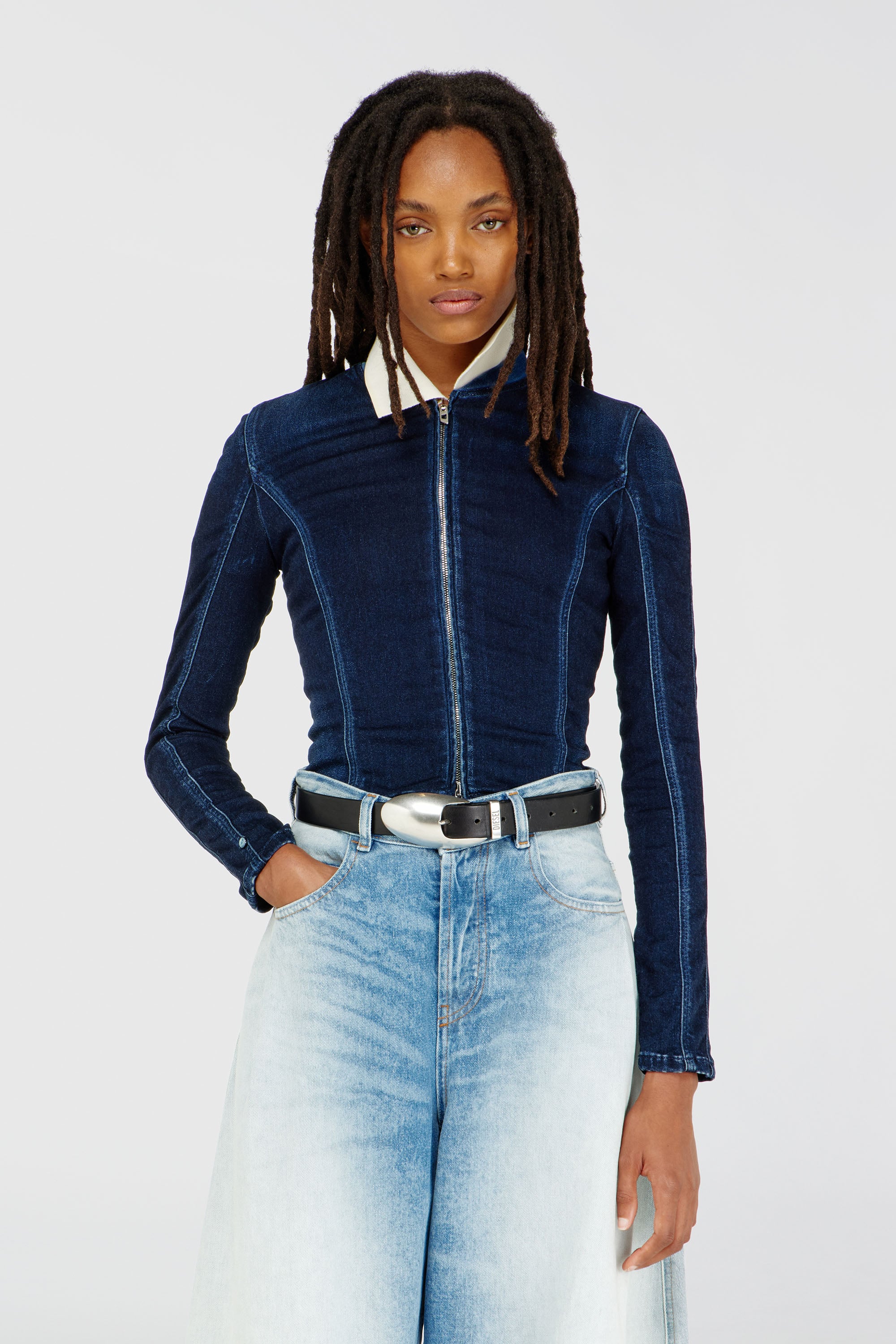 Diesel - DE-GARY-D JOGG, Giacca cropped in JoggJeans Donna in Blu - 1