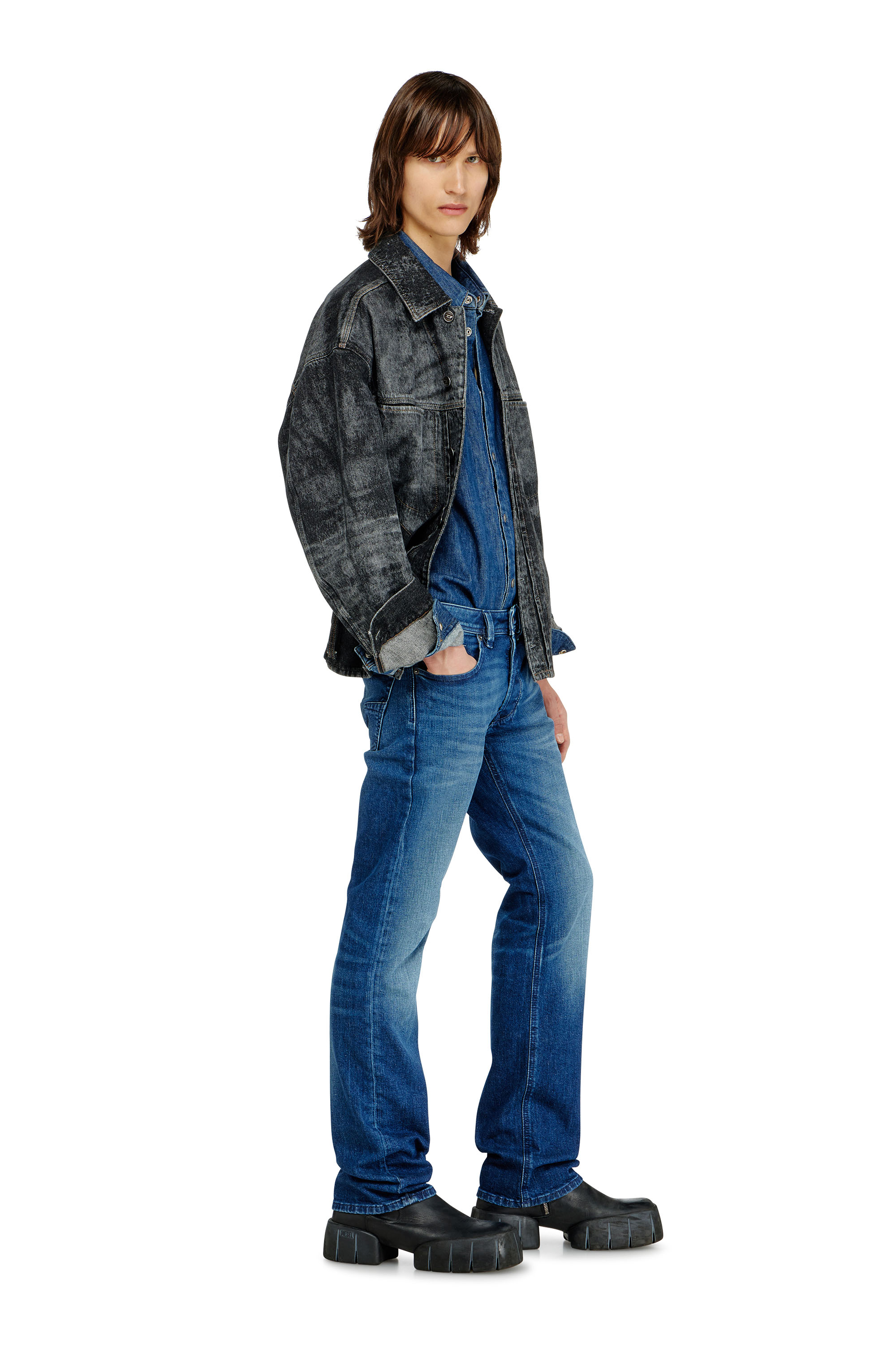 Diesel - Regular Jeans 1985 Larkee 09L51 Homme, Bleu Fonc&eacute; - Image 1