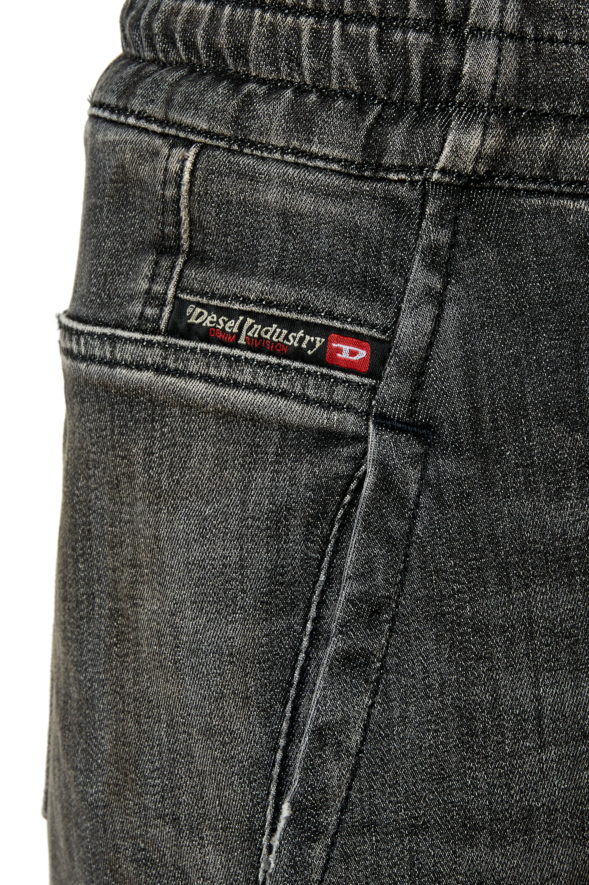 Diesel - Krailey JoggJeans® 09F01 Boyfriend, Nero/Grigio scuro - Image 3