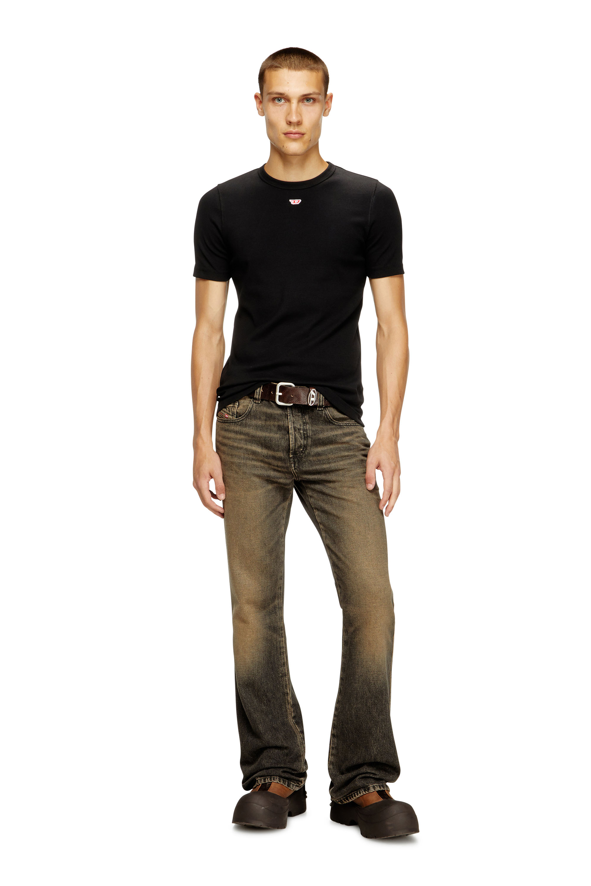 Diesel - D-RIBBER-N, T-shirt avec empi&egrave;cement D Homme in Noir - 1