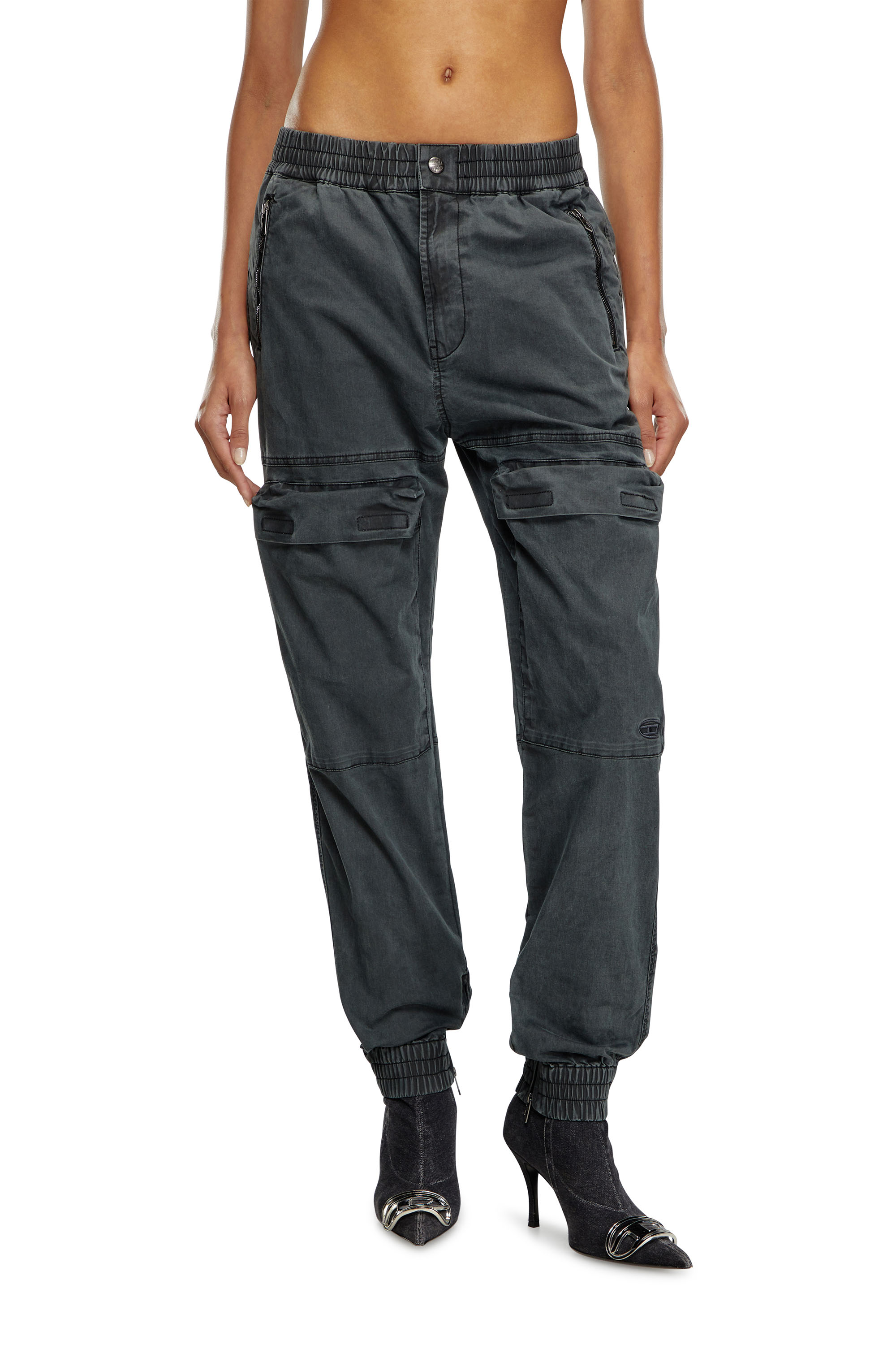 Diesel - P-RIDE, Femme Pantalon de survêtement cargo en micro-sergé in Noir - Image 1