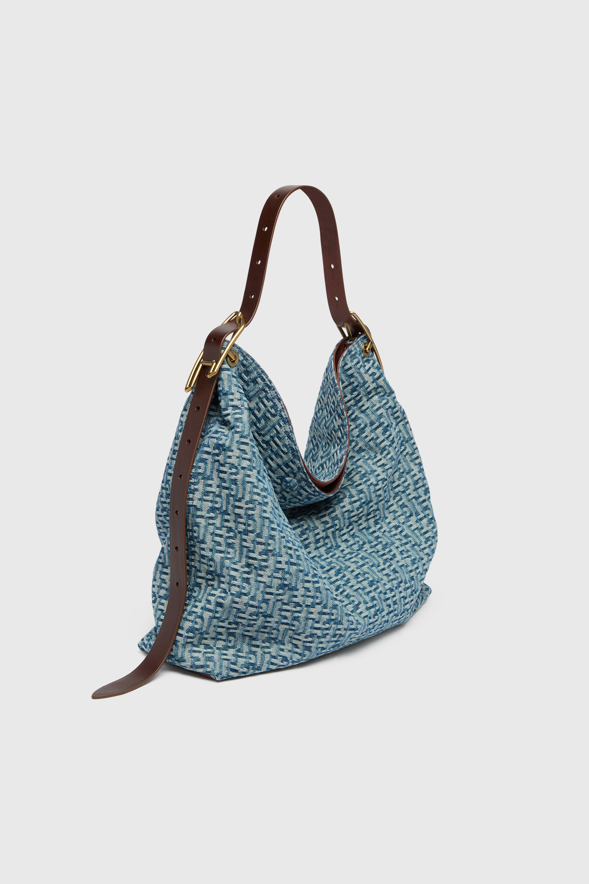 Diesel - D-LINE HOBO L, D-Line Sac hobo en denim monogramm&eacute; Femme in Bleu - 4