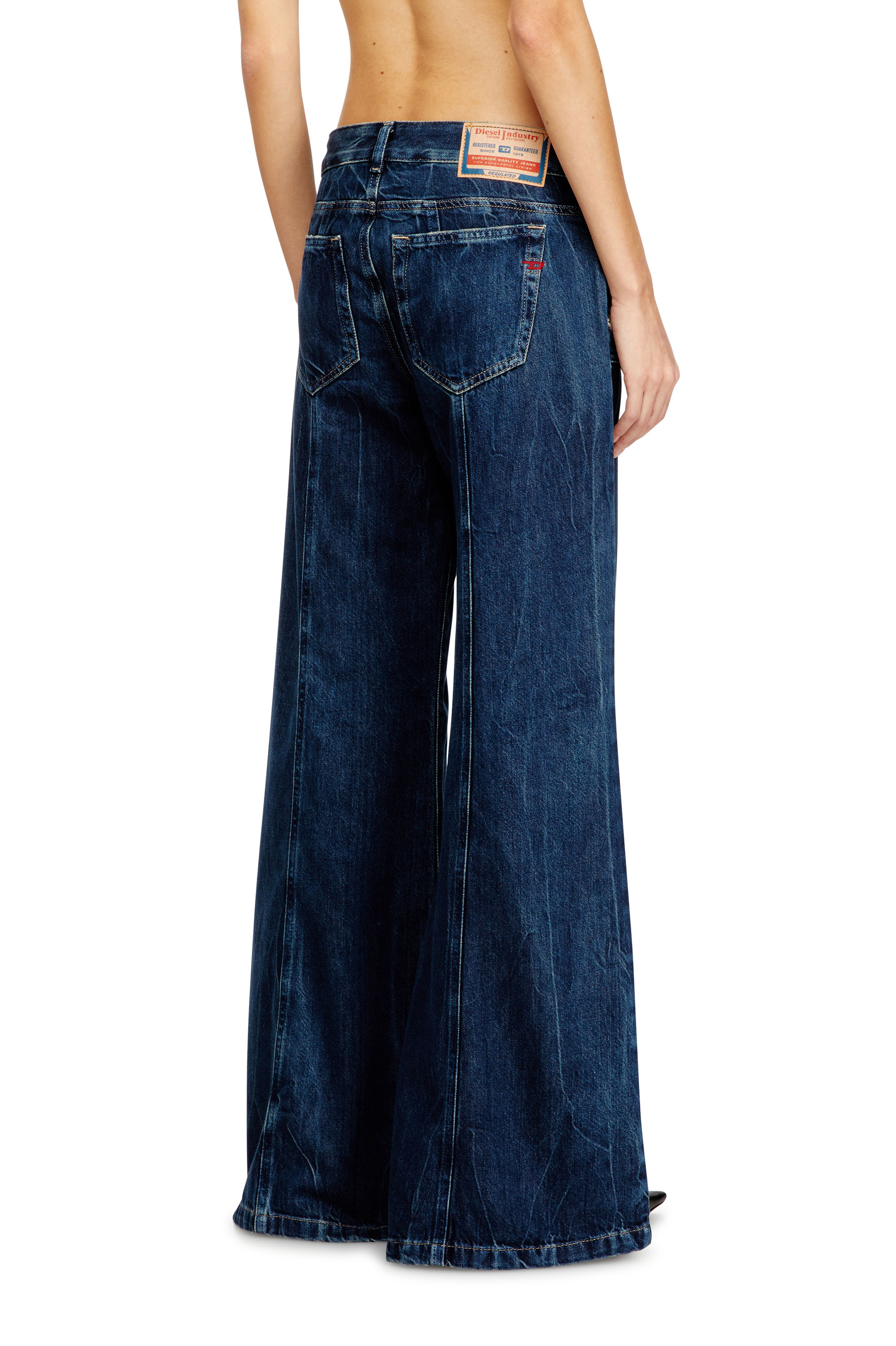 Diesel - Flare Jeans D-Akii 09N61 Donna, Blu medio - Image 4