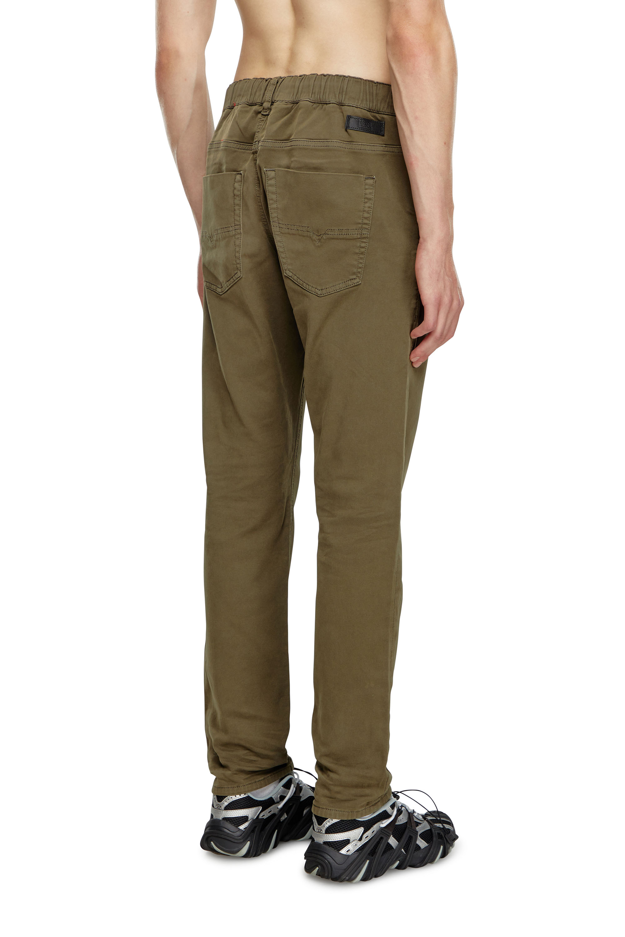 Diesel - Uomo Tapered 2030 D-Krooley Joggjeans® 0670M, Verde Militare - Image 3