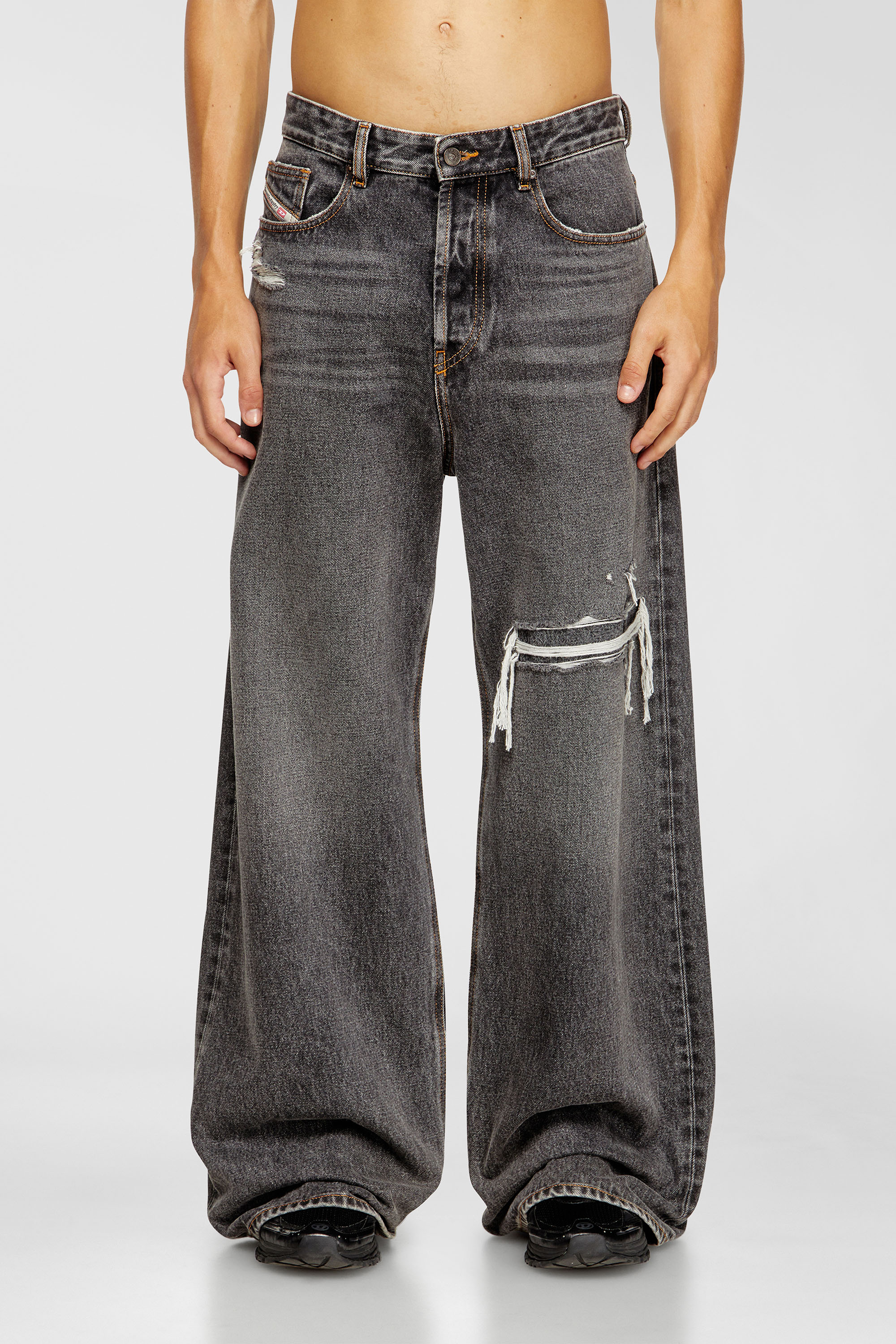 Diesel - Relaxed Jeans D-Rise 007F6 Uomo, Nero/Grigio scuro - Image 1
