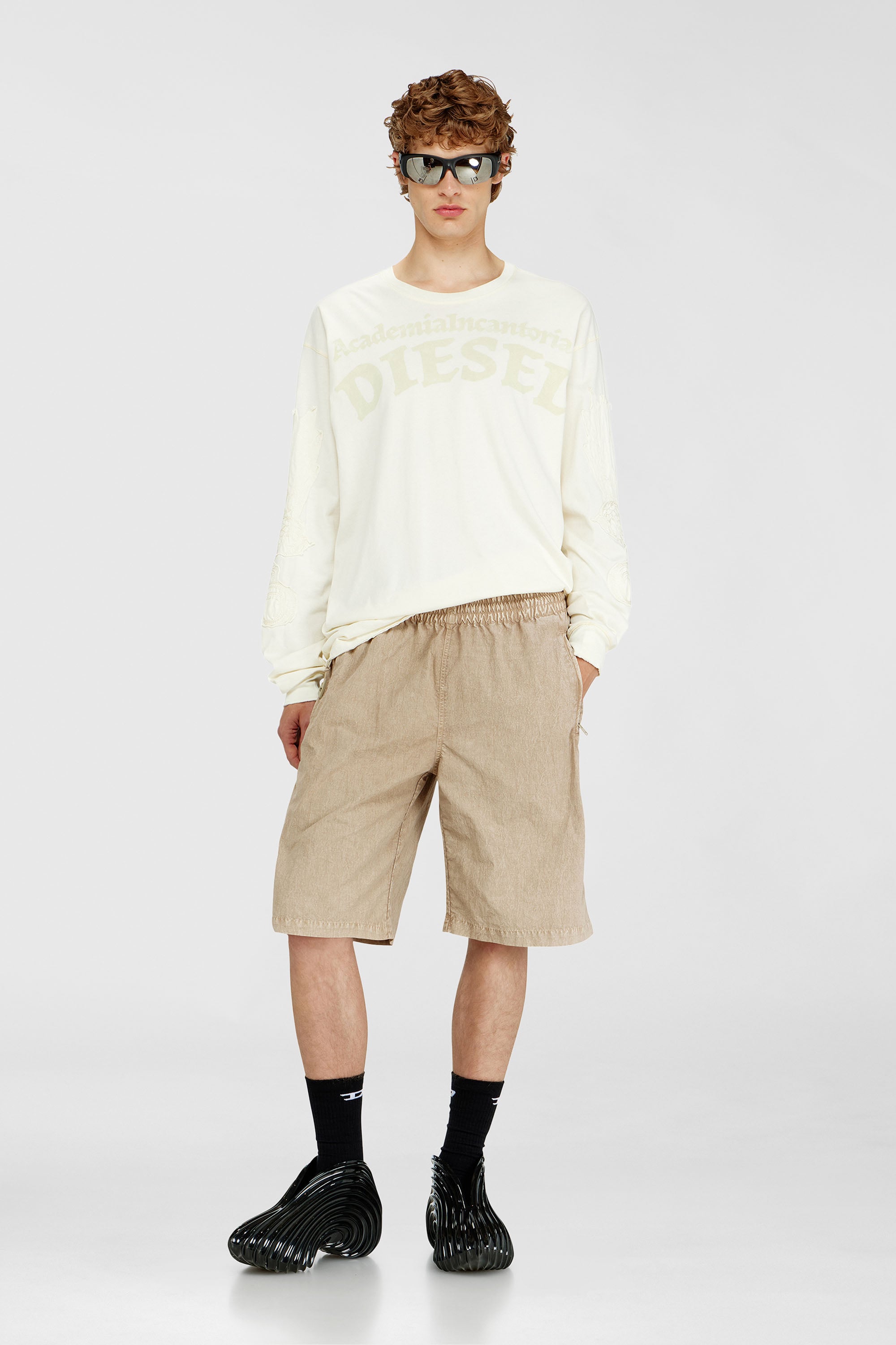 Diesel - P-THECK-SHORT-PLBH, Short en nylon trait&eacute; Homme in Beige - 1