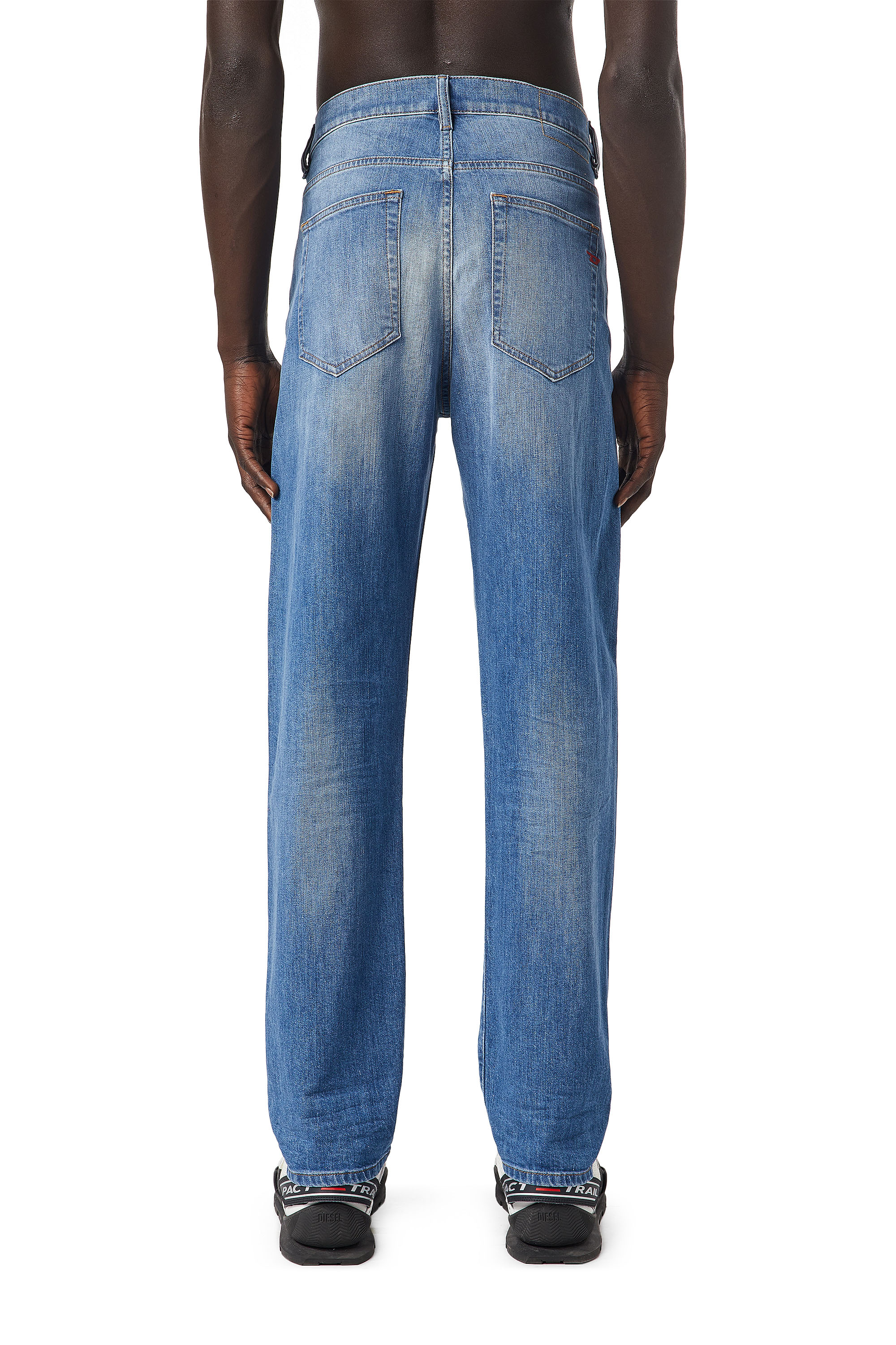 Diesel - 2020 D-Viker 0EHAJ Straight Jeans, Blu Chiaro - Image 3