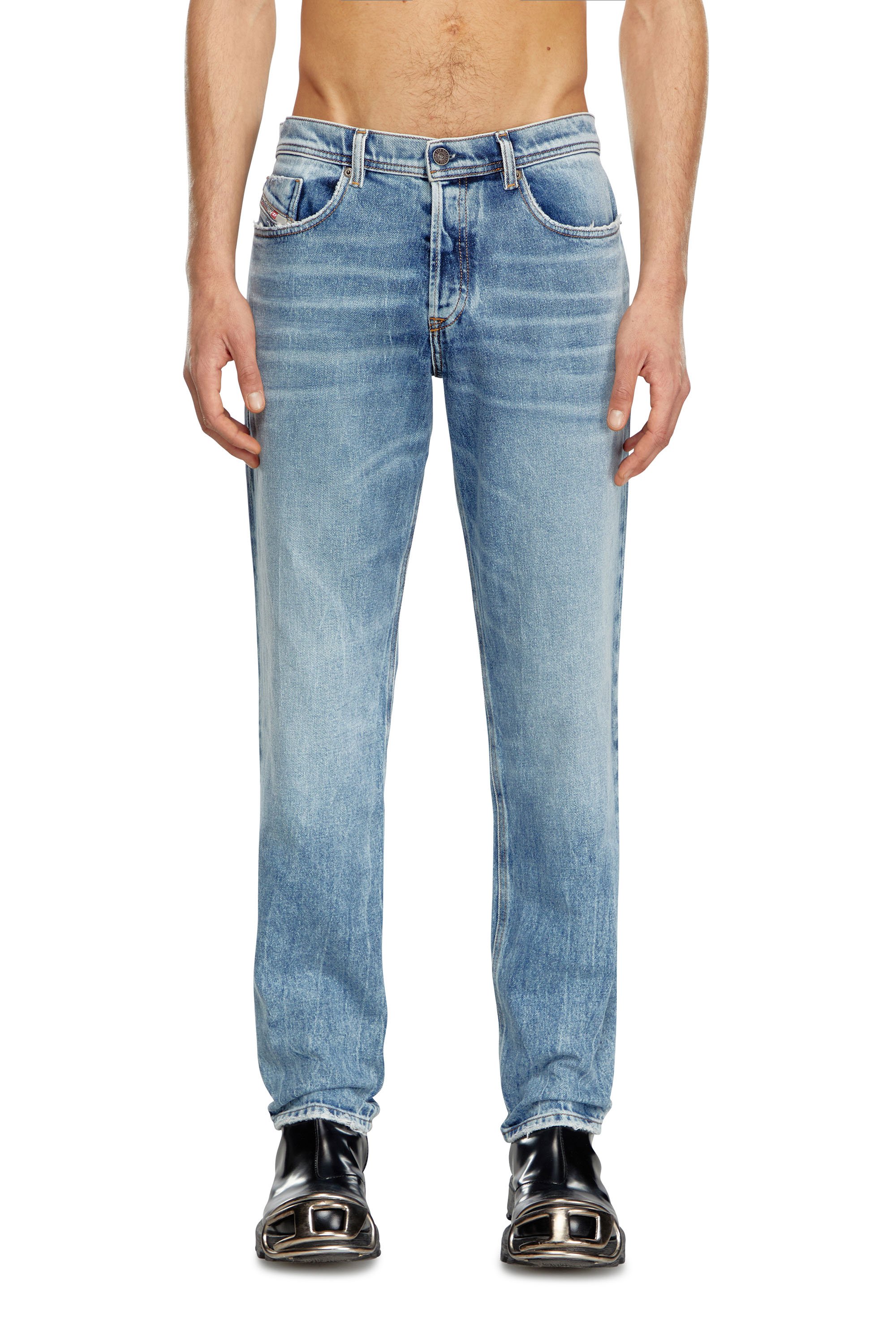 Diesel - Homme Tapered Jeans 2023 D-Finitive 09J54, Bleu moyen - Image 1
