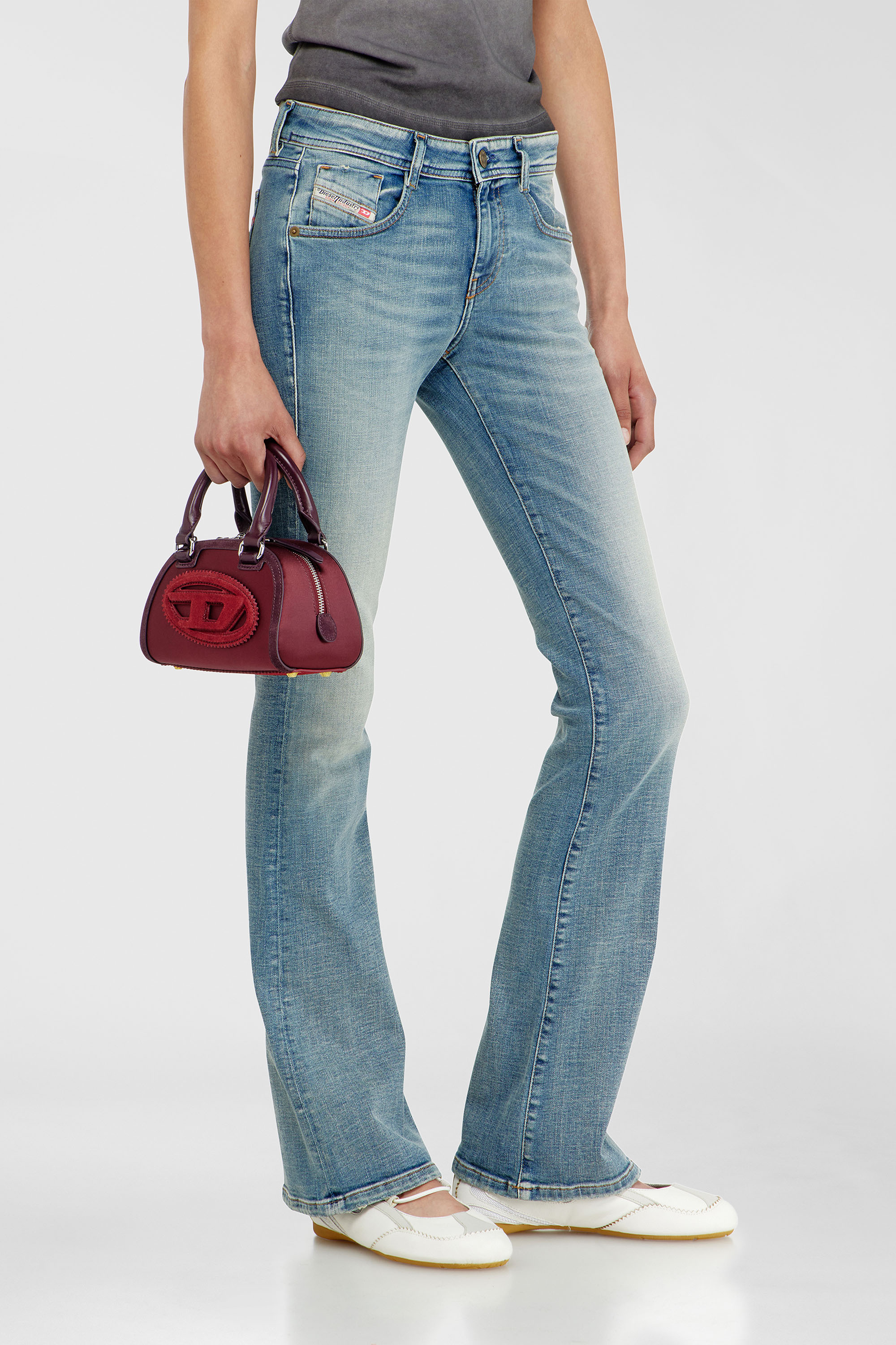 Diesel - Bootcut Jeans 1969 D-Ebbey 09P42 Donna, Blu Chiaro - Image 7