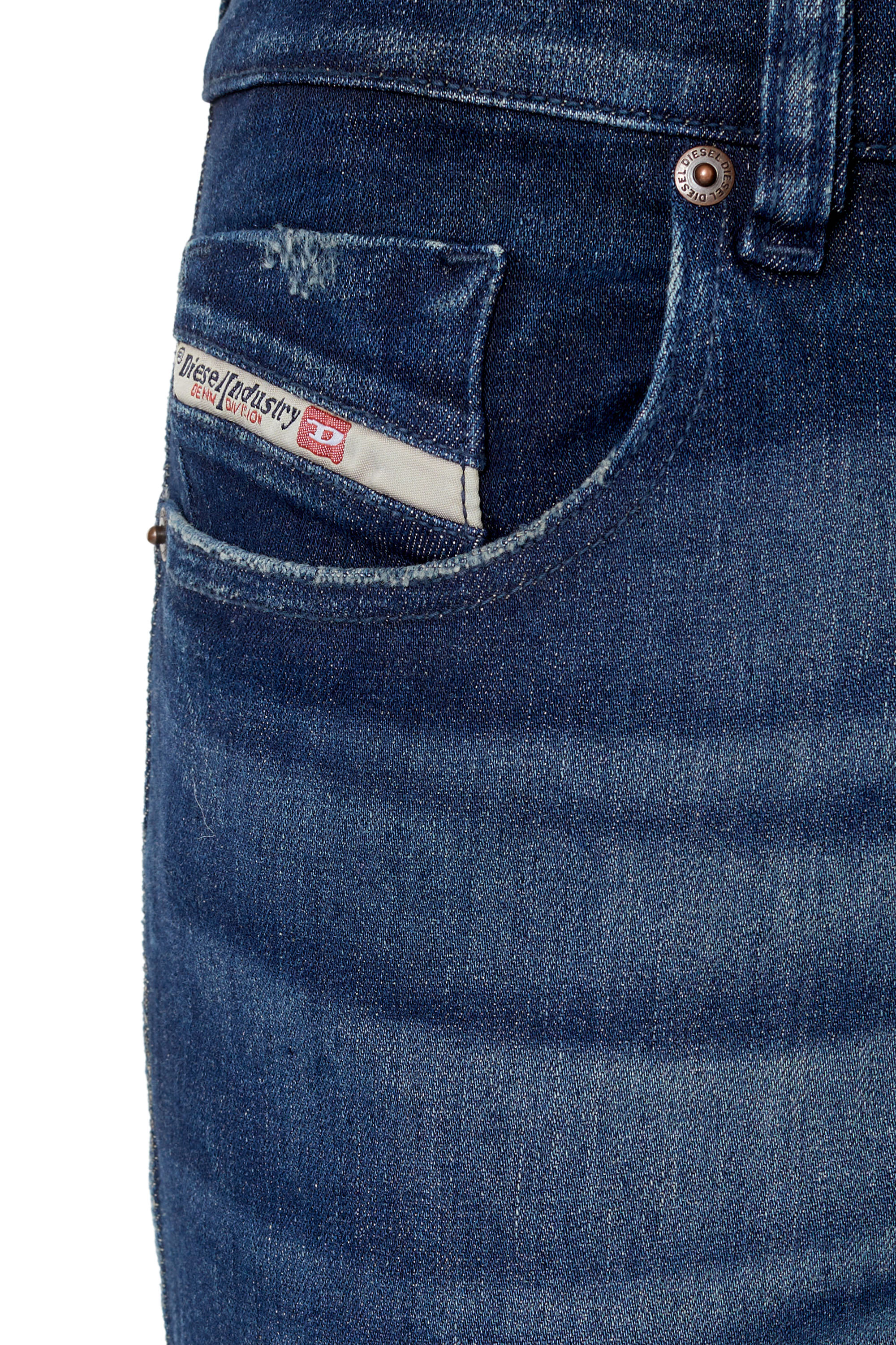 Diesel - 2019 D-Strukt 09F54 Slim Jeans, Blu Scuro - Image 4