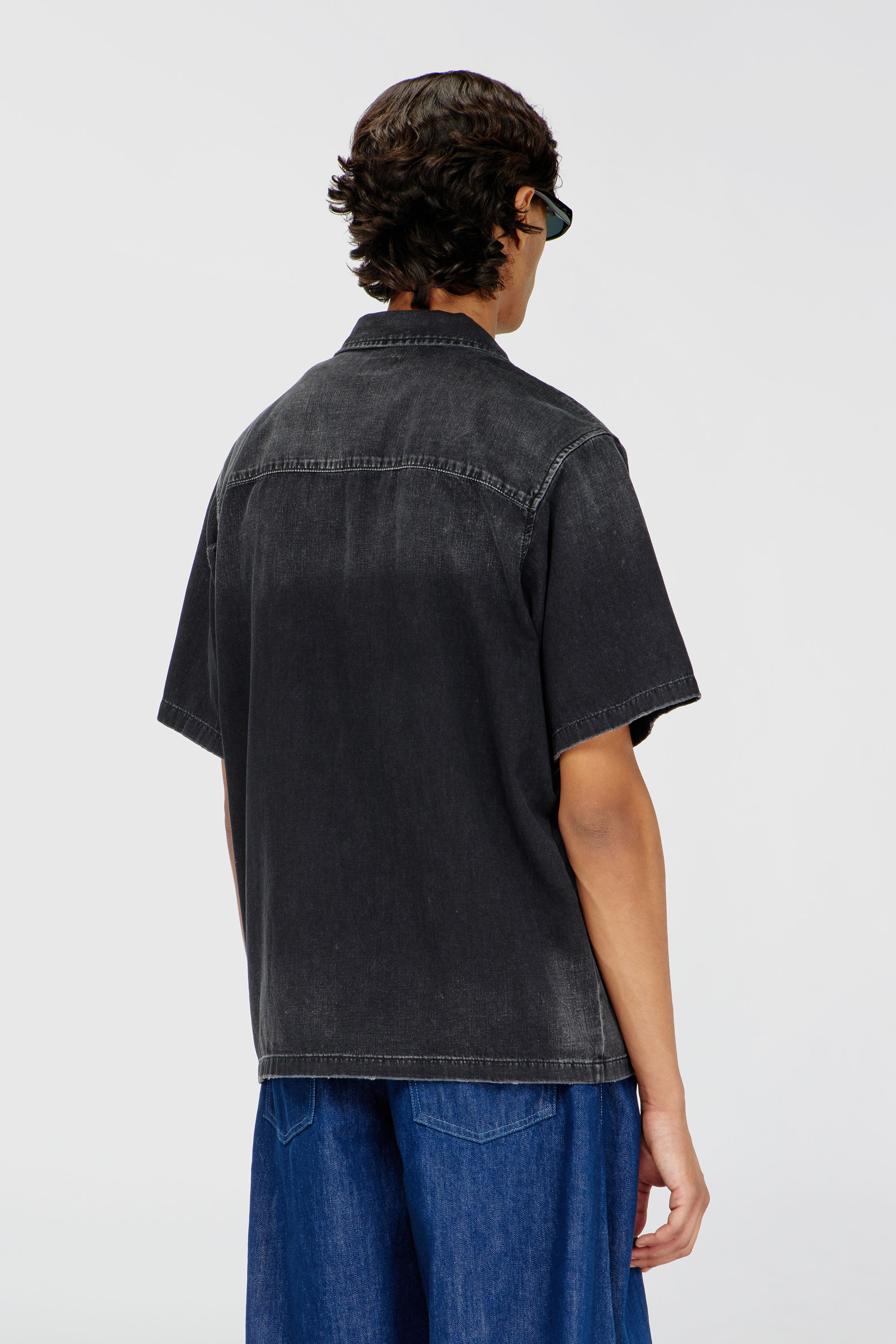 Diesel - D-NABIL-D, Camicia in denim a maniche corte Uomo in Nero - 4
