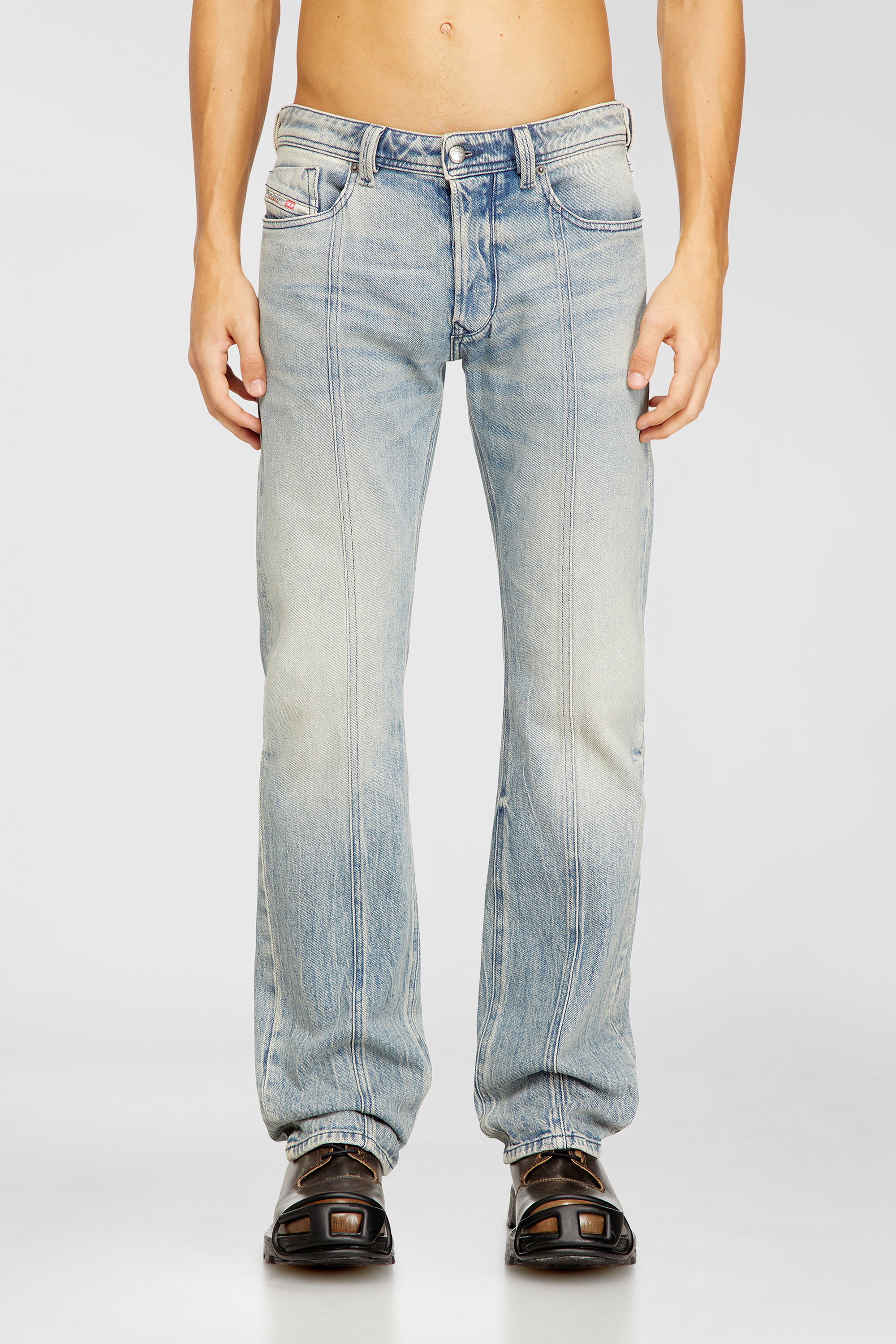 Diesel - Regular Jeans 1985 Larkee 09N55 Homme, Bleu Clair - Image 1