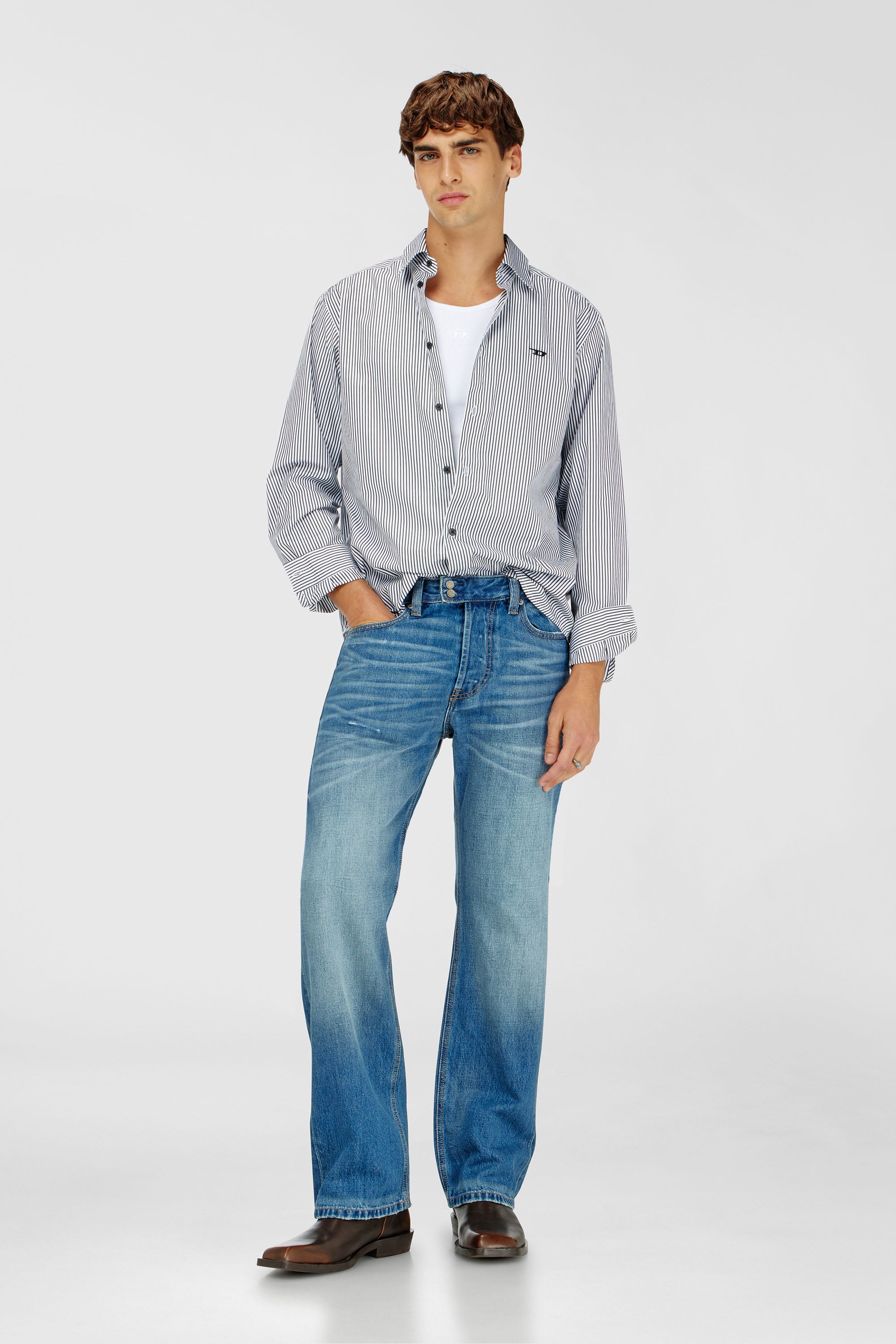 Diesel - Relaxed Jeans 1980 D-Eeper 0DLDC Homme, Bleu moyen - Image 1