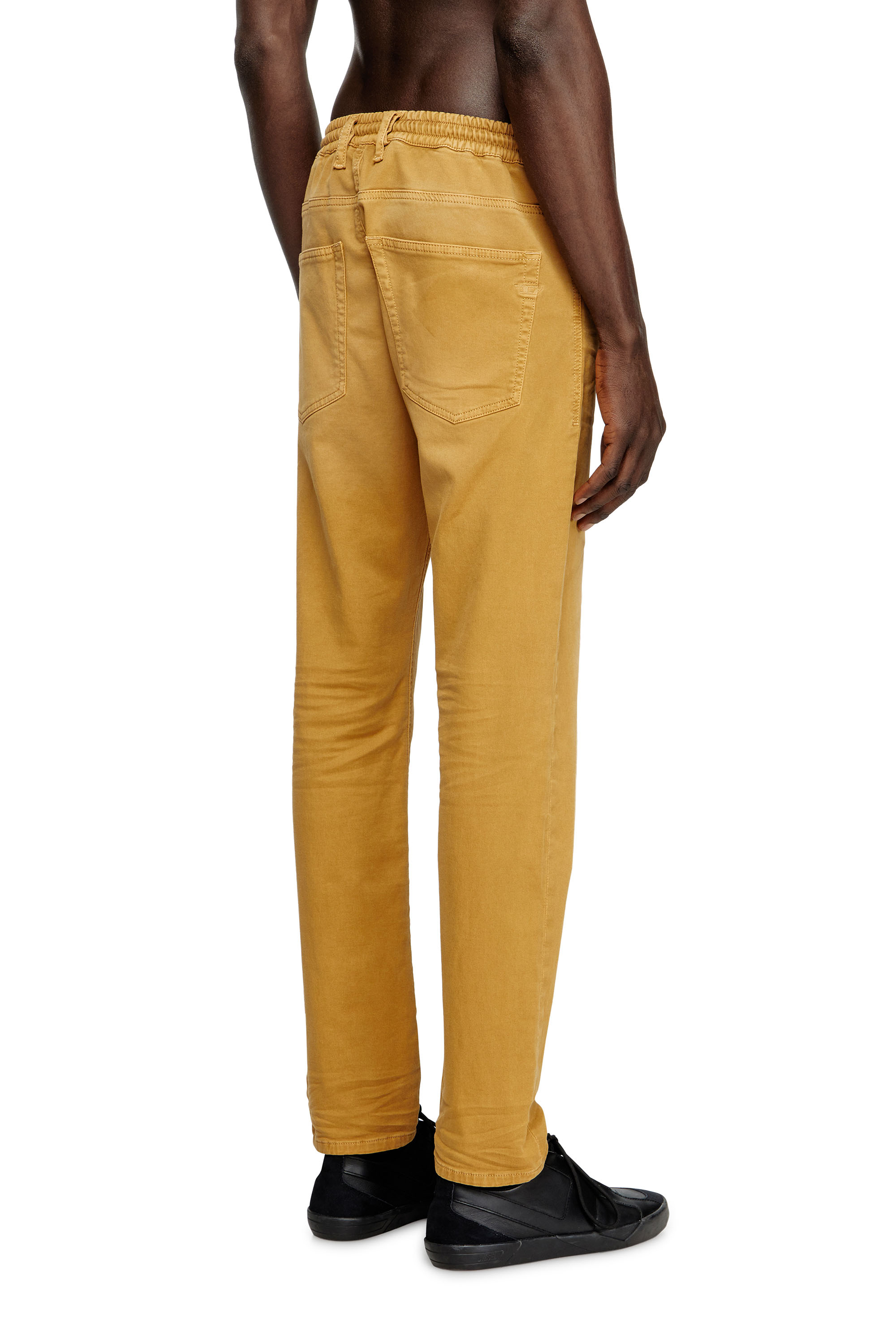 Diesel - Herren Regular 2030 D-Krooley Joggjeans® 0670M, Hellbraun - 4