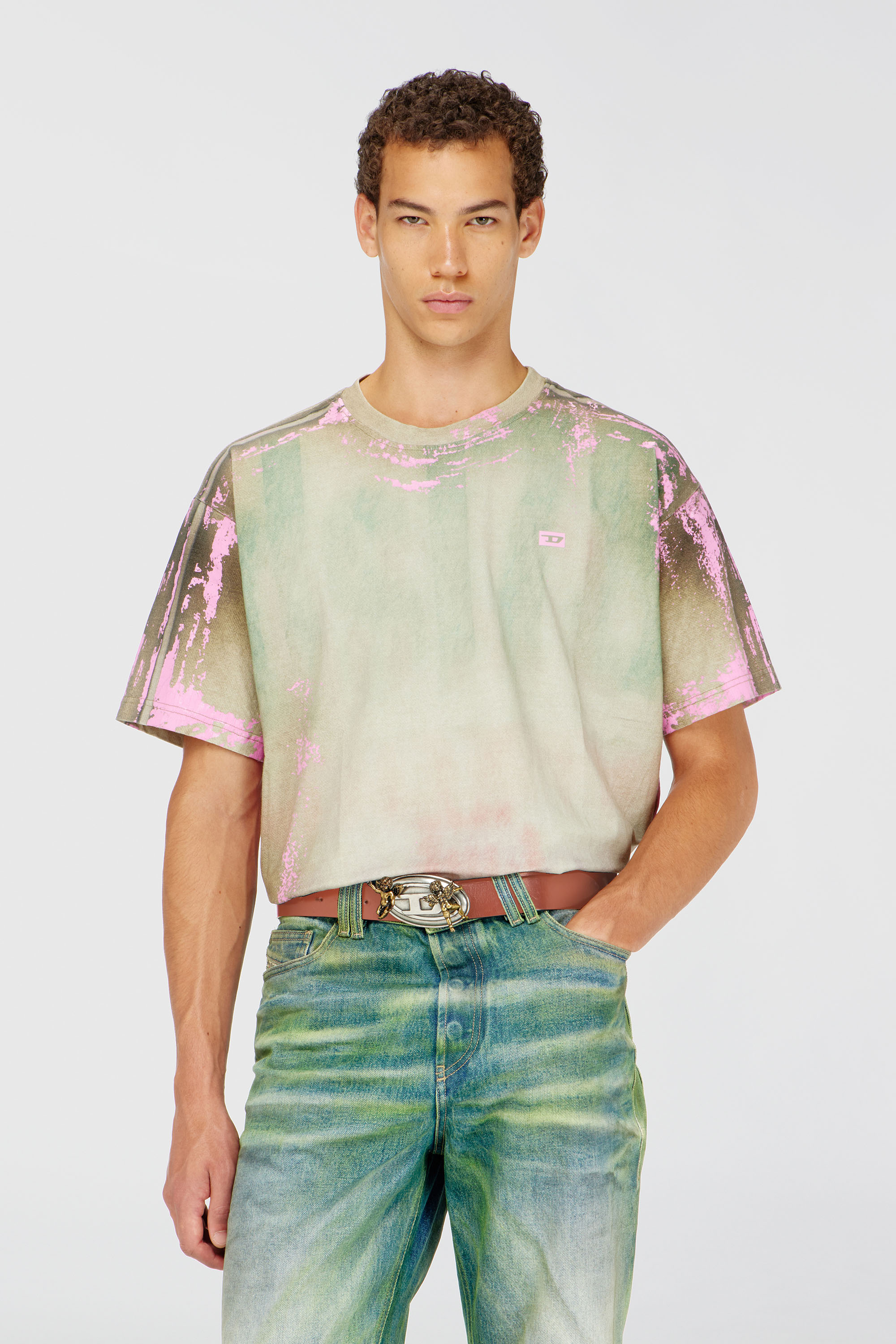Diesel - T-FILMY-SHO, T-shirt en jersey effet cuir craquel&eacute; Homme in Polychrome - 1