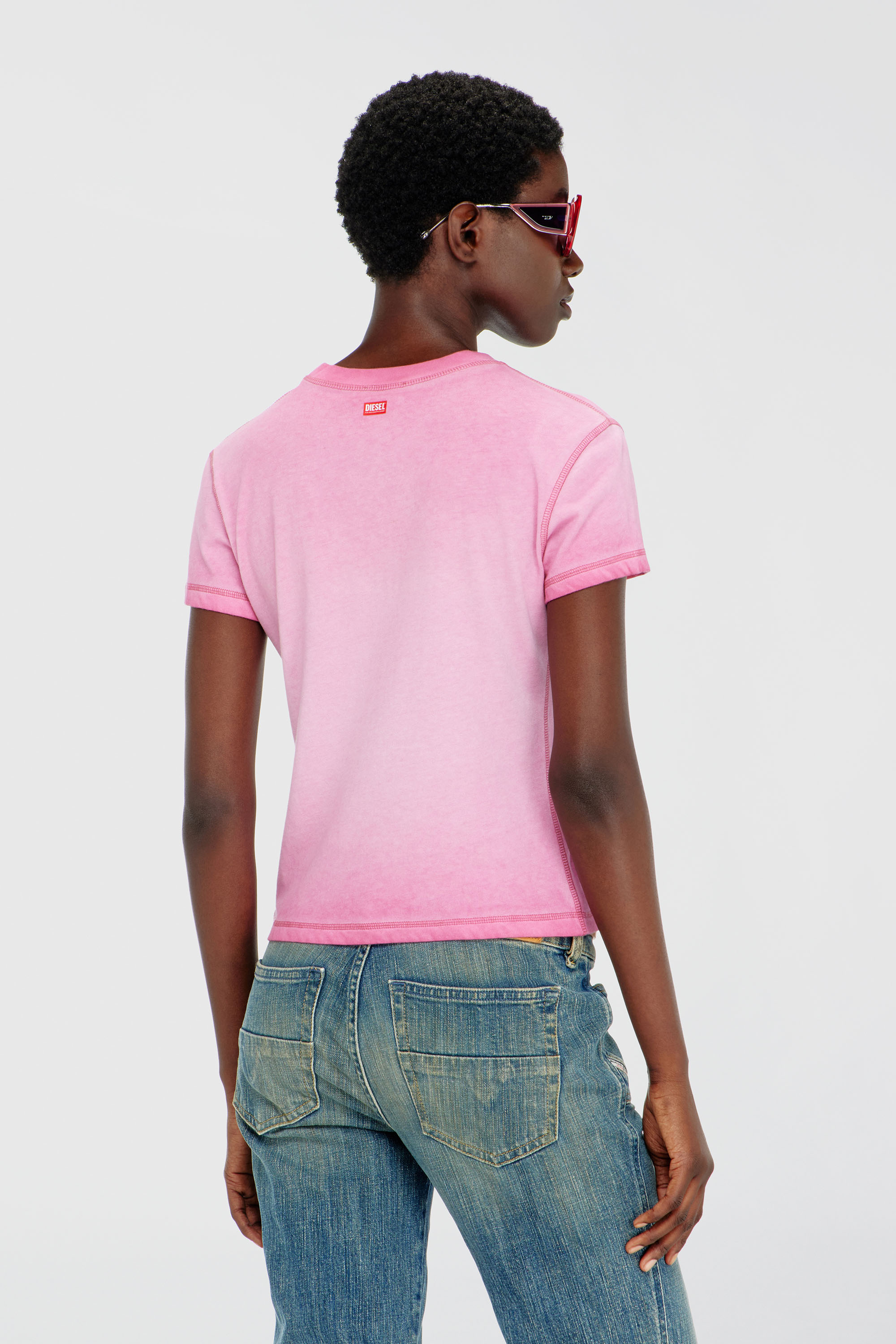 Diesel - T-ILA-AA7, T-shirt slim con d&eacute;vor&eacute; Phoenix Donna in Rosa - 4