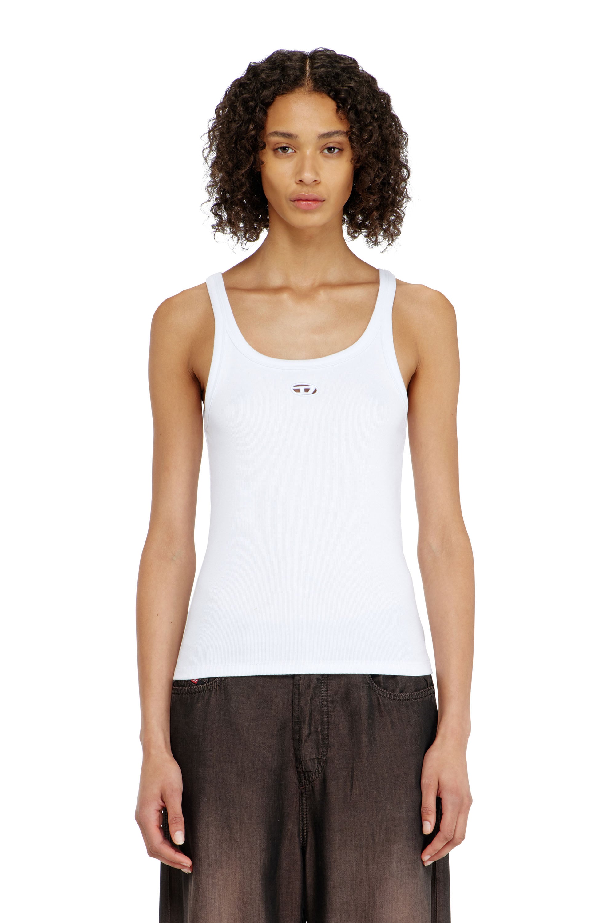 Diesel - T-WIFE-OD, D&eacute;bardeur slim avec Oval D d&eacute;coup&eacute; au laser Femme in Blanc - 1