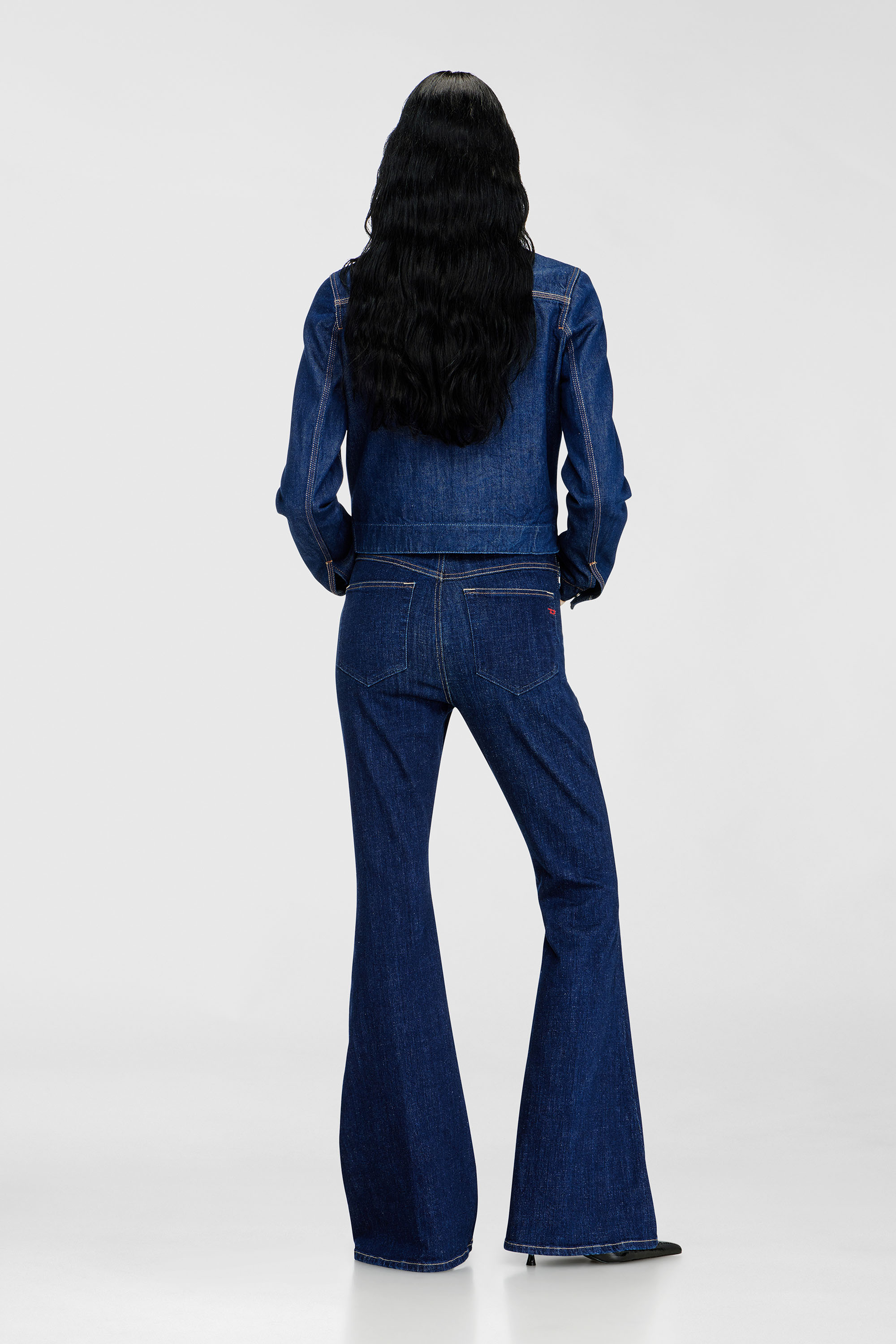 Diesel - Bootcut Jeans 1973 D-Partt 09Q03 Donna, Blu Scuro - Image 3