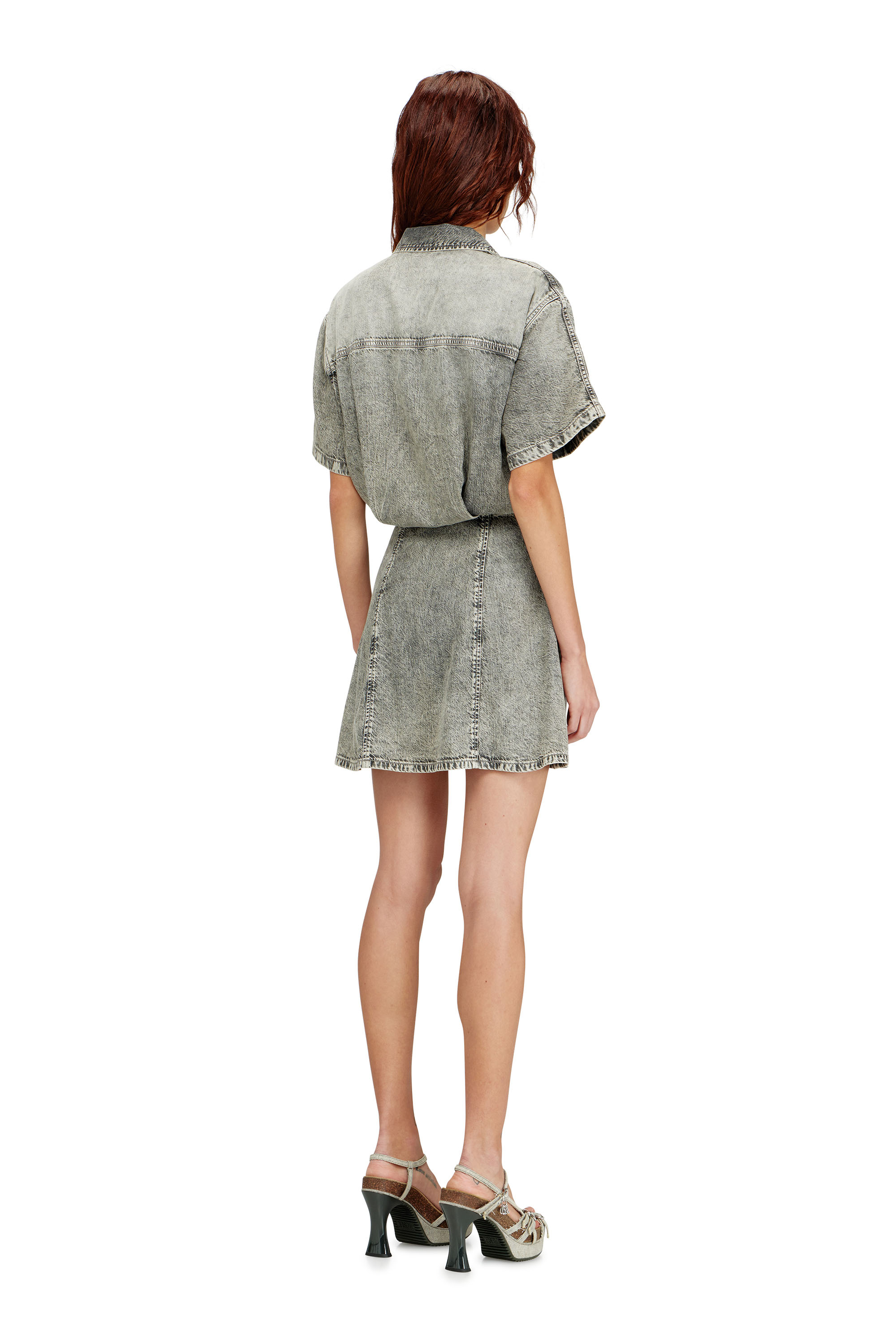 Diesel - DE-STALY-S, Robe en denim avec rayures athl&eacute;tiques Femme in ToBeDefined - 4