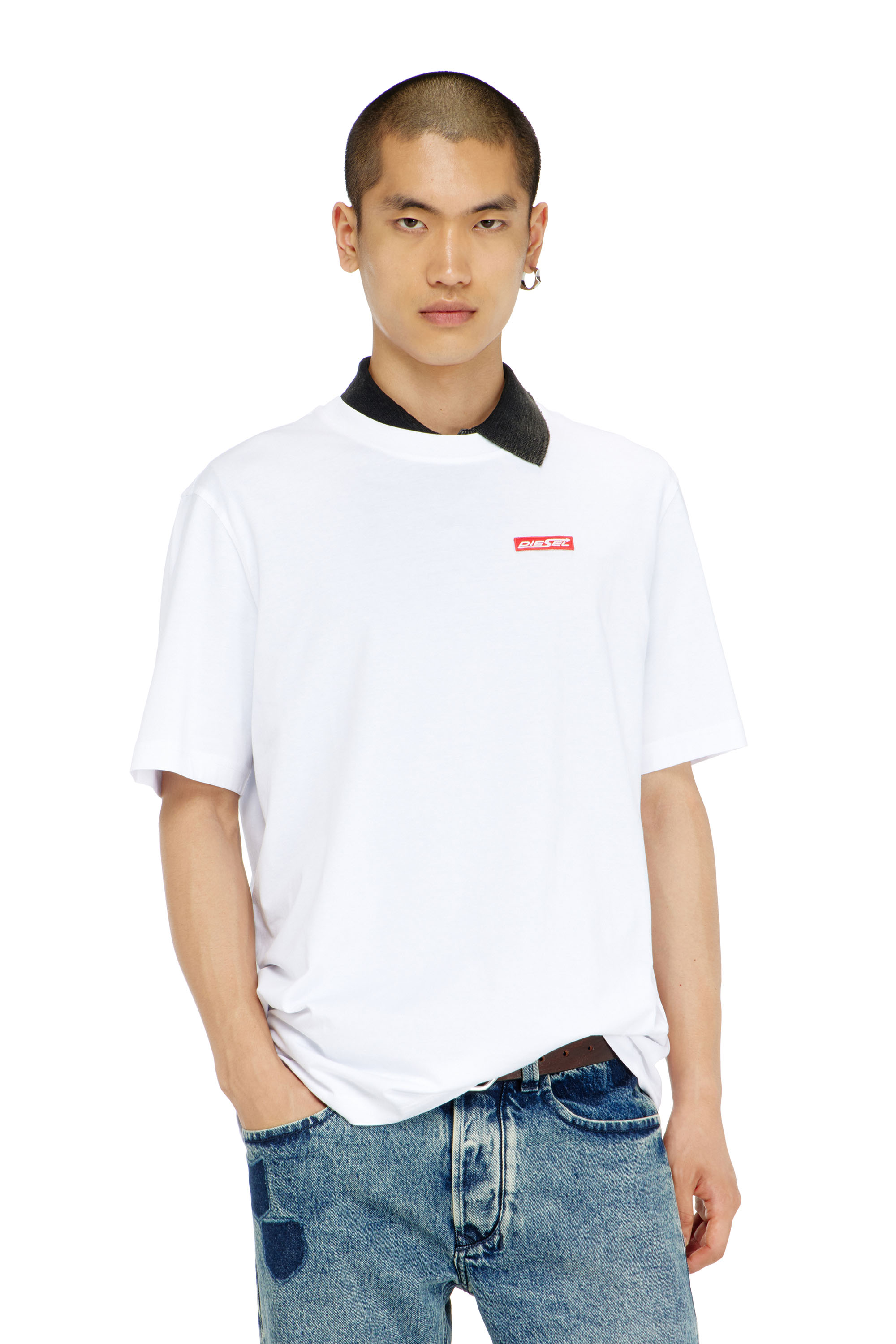 Diesel - T-ADJUST-AA12, Herren T-Shirt aus Baumwolle mit Logo patch in Wei&szlig; - 3