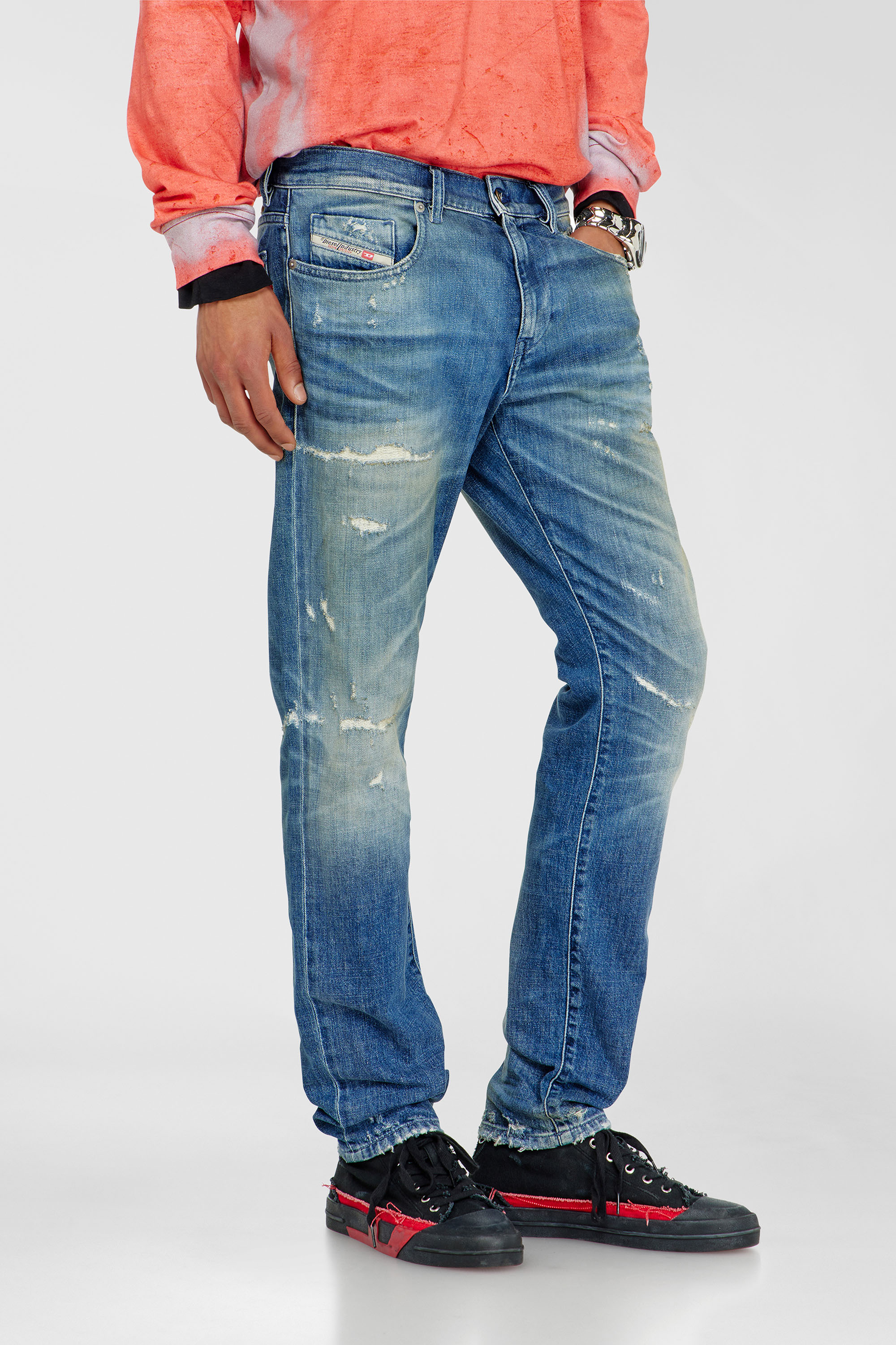 Diesel - Slim Jeans 2019 D-Strukt 007EN Uomo, Blu medio - Image 7