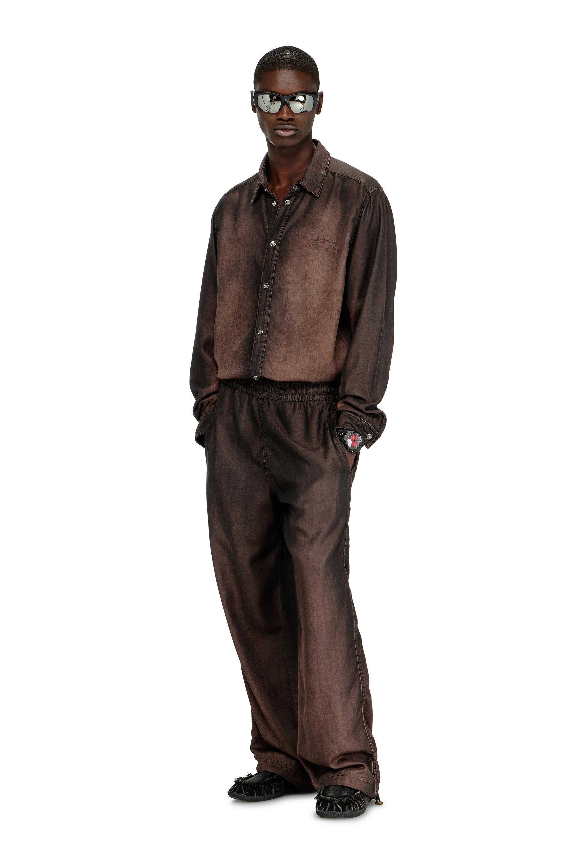 Diesel - Relaxed Jeans D-Roder 068YF Mixte, Marron Fonc&eacute; - Image 1