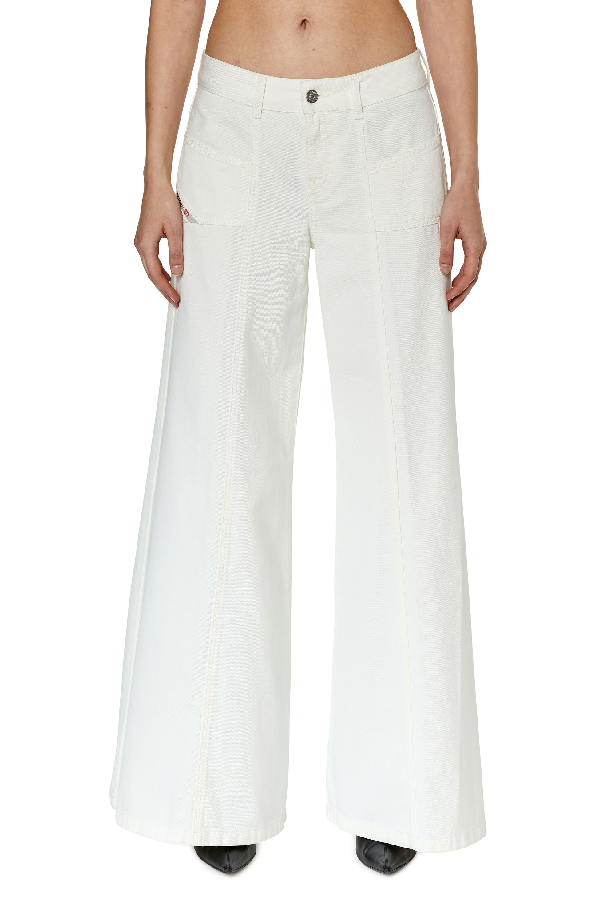 Diesel - Bootcut and Flare Jeans D-Akii 068JQ, Blanc - Image 1