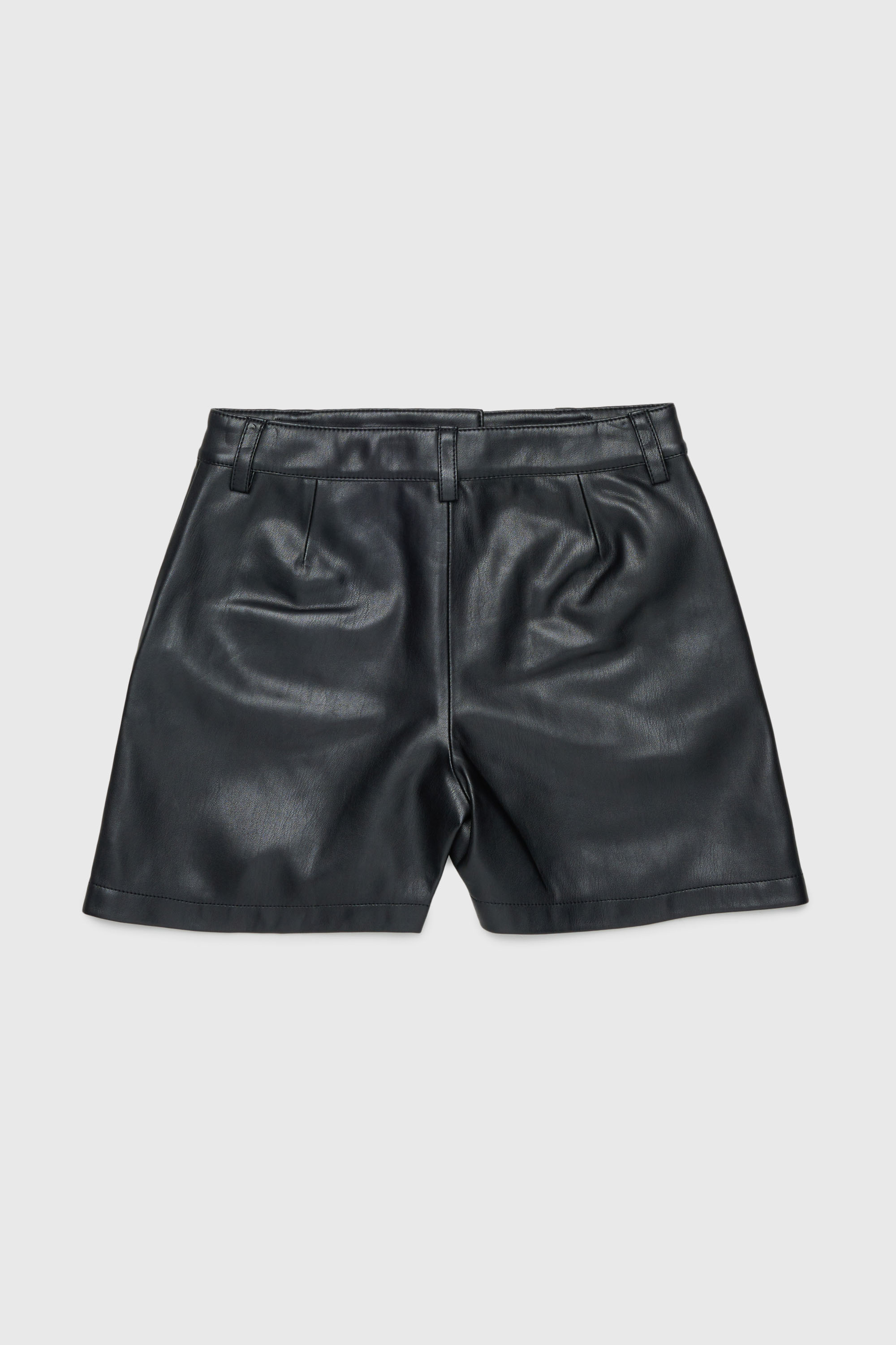 Diesel - PJENNY, Short en tissu enduit Femme in Noir - 2