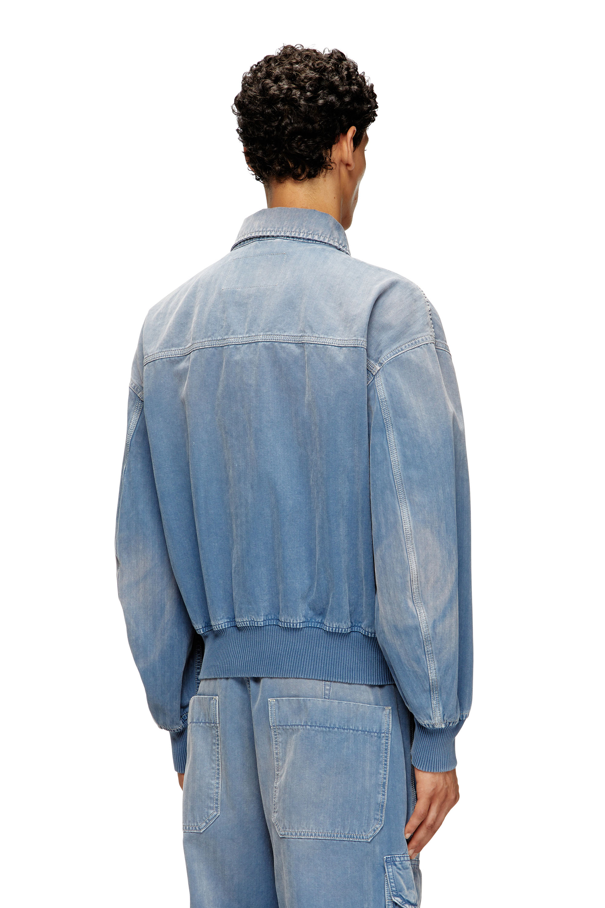Diesel - D-KURZ, Veste en denim à chevrons coloré Mixte in Bleu - 4