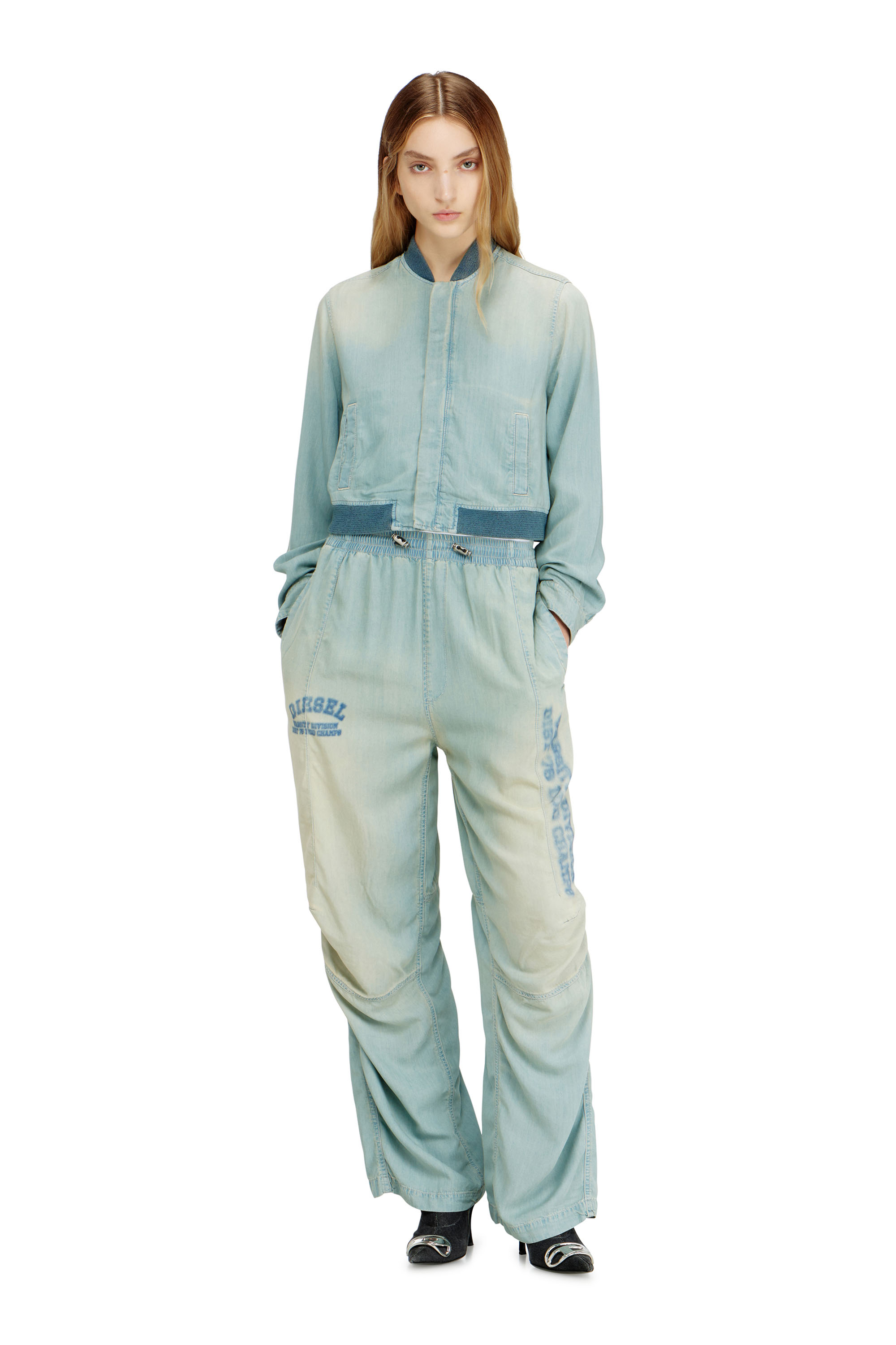 Diesel - DE-RANIA-S1, Camicia-bomber in denim fluido effetto dirt Donna in ToBeDefined - 2